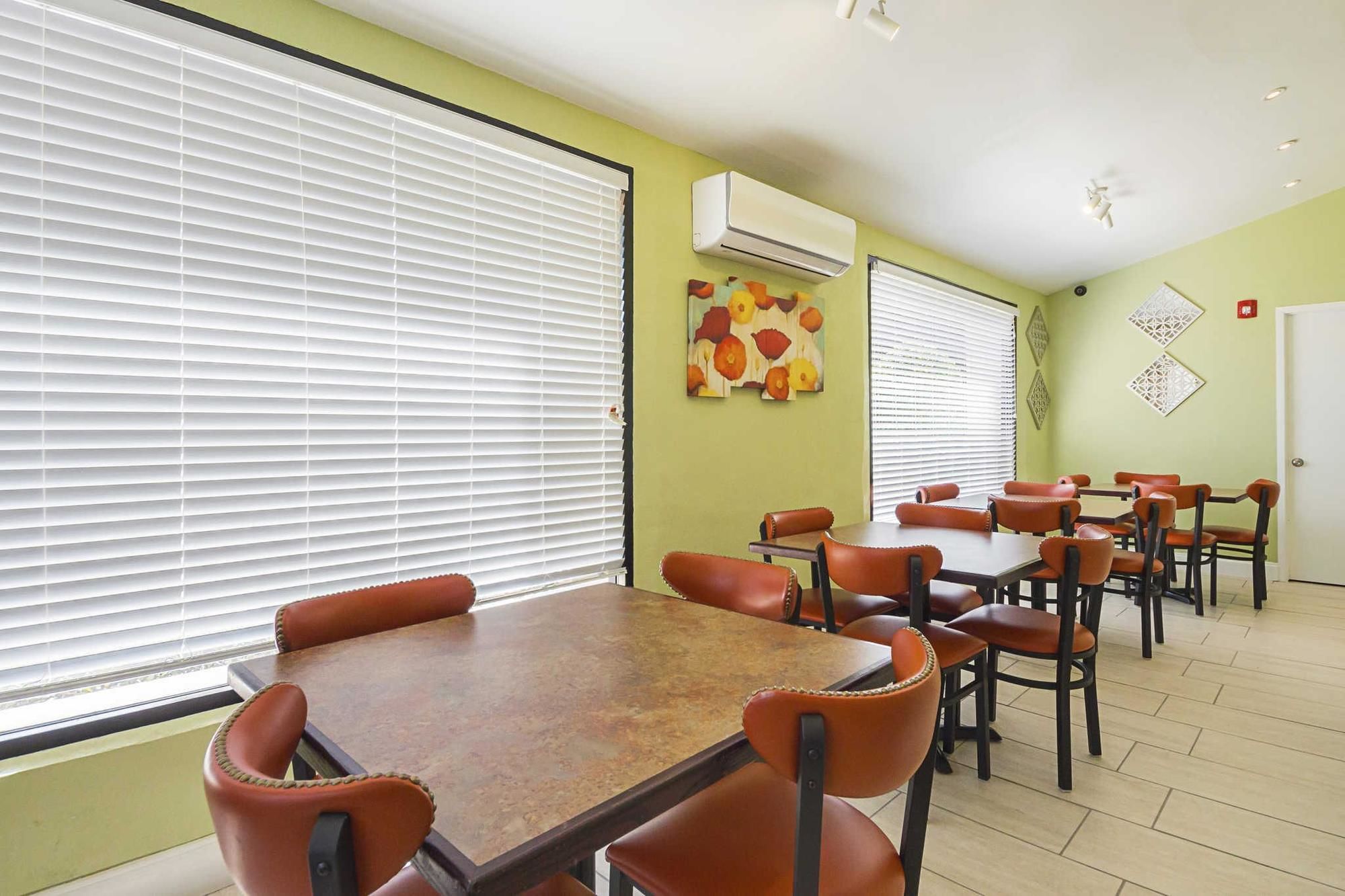 Studio 6 Suites North Richland Hills