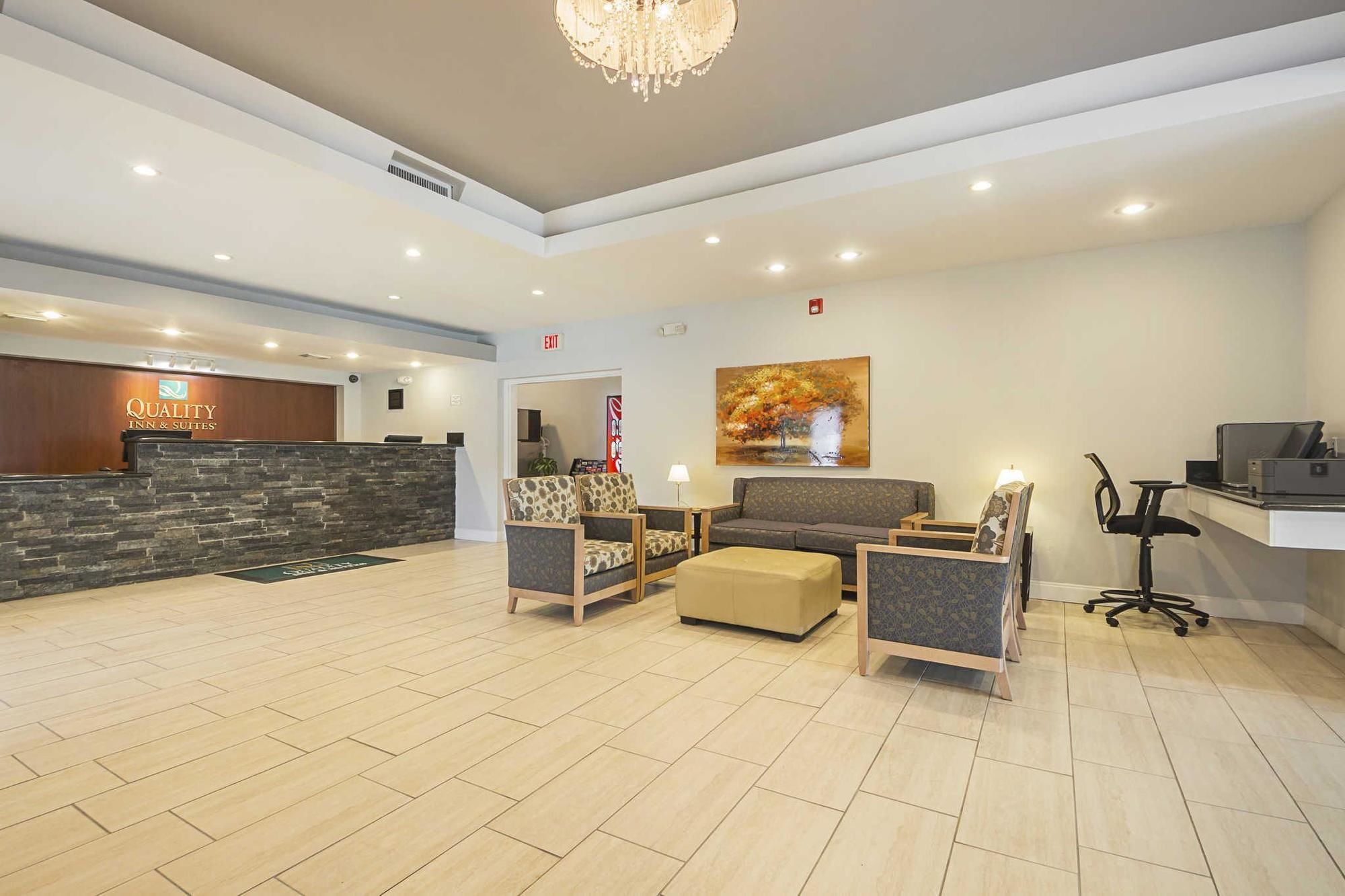 Studio 6 Suites North Richland Hills