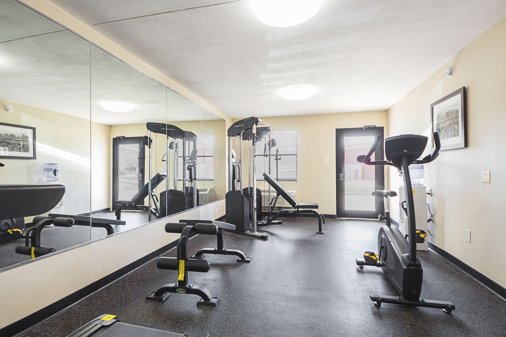 Studio 6 Suites North Richland Hills