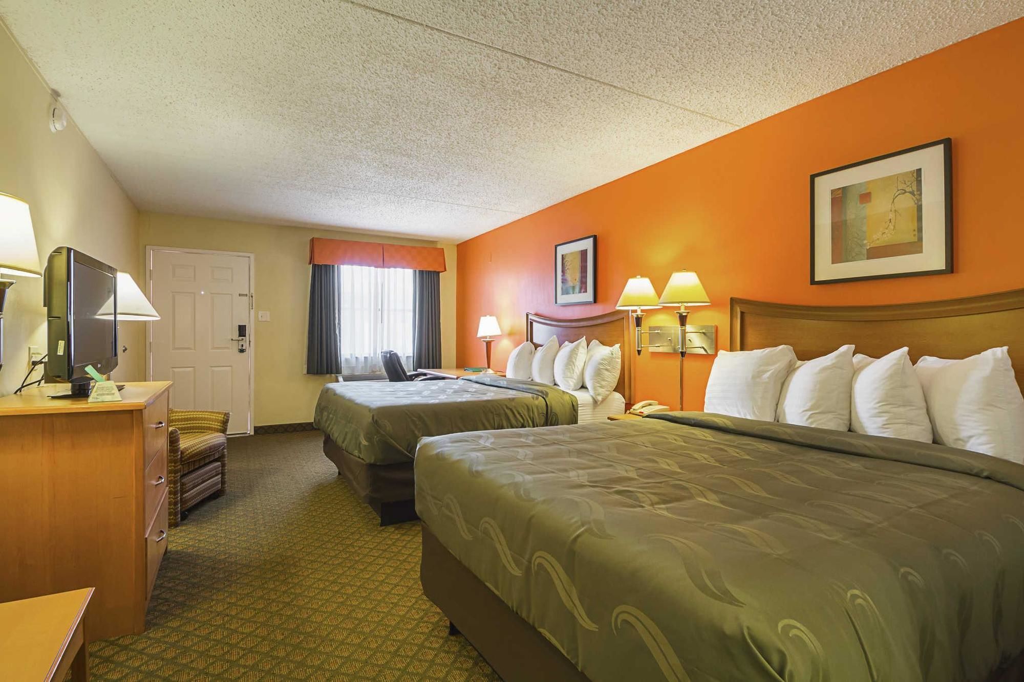Studio 6 Suites North Richland Hills