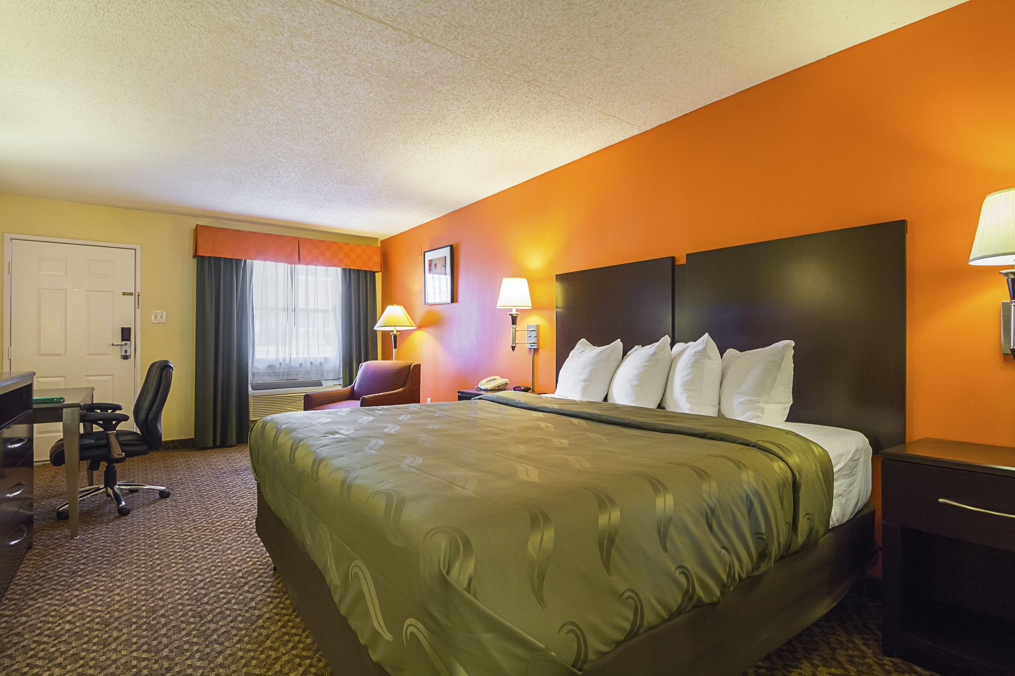 Studio 6 Suites North Richland Hills