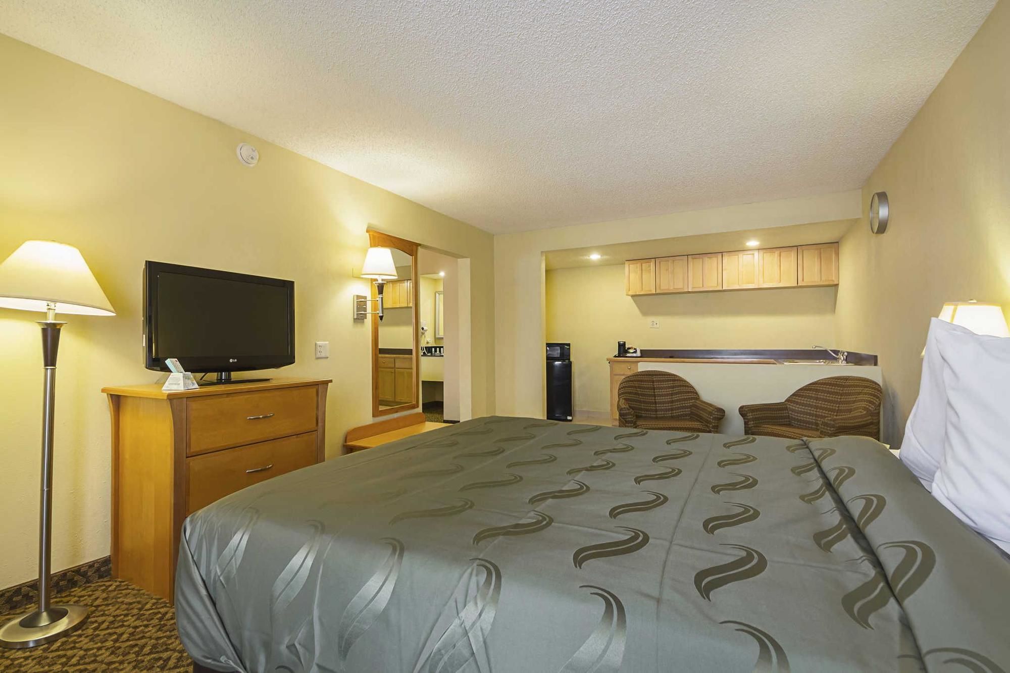Studio 6 Suites North Richland Hills