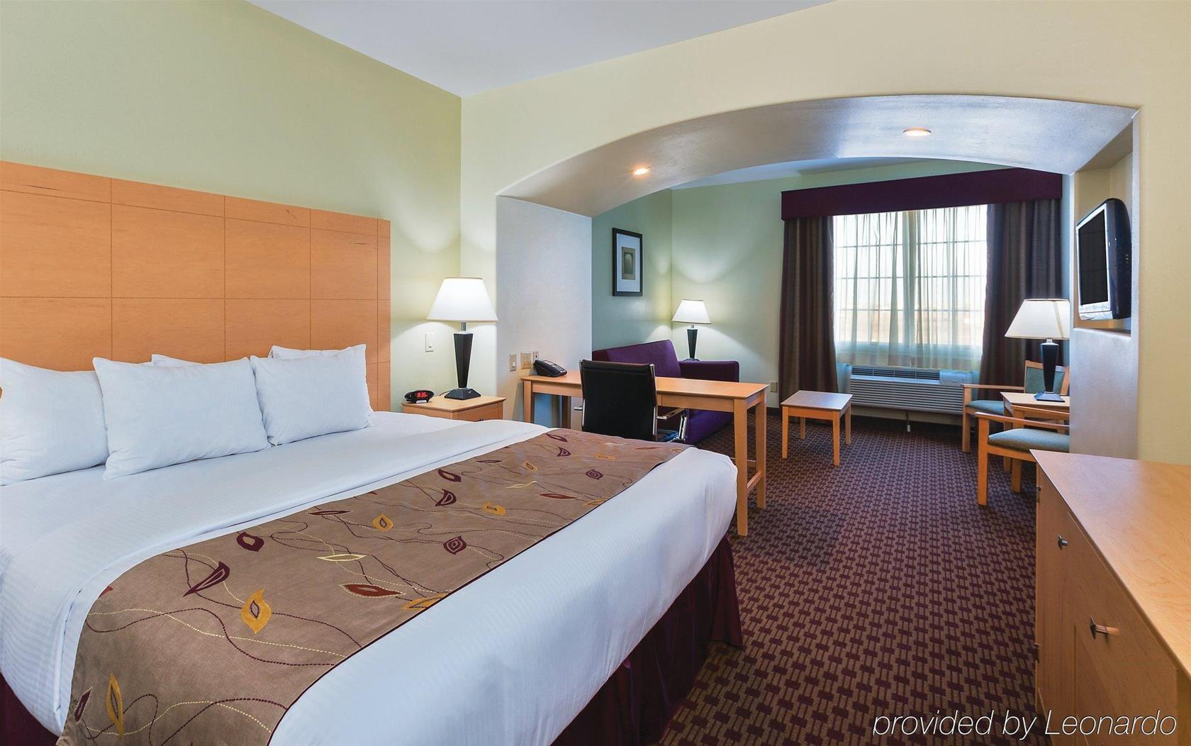 La Quinta Inn & Suites by Wyndham Odessa North