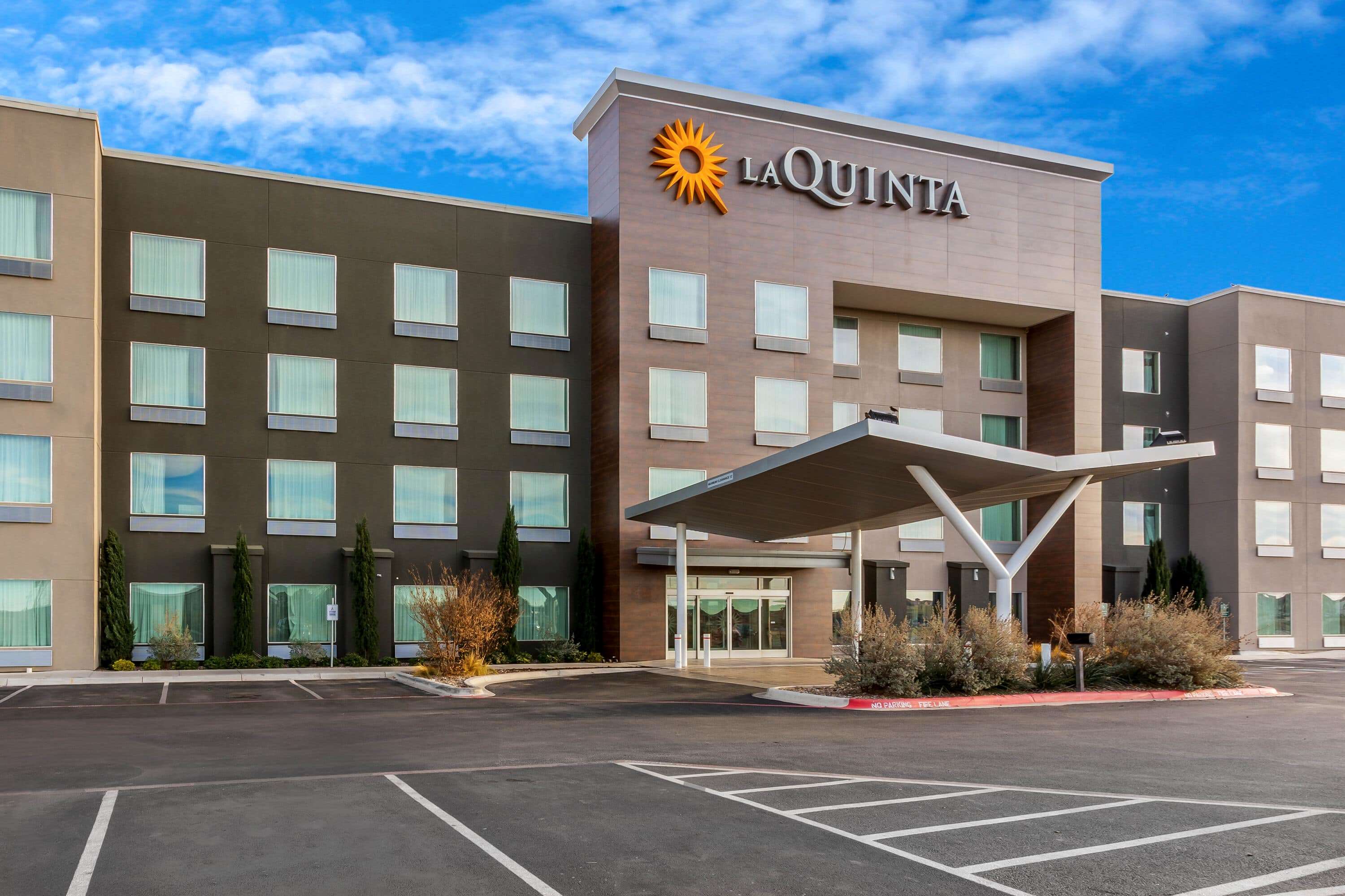 La Quinta Inn & Suites Odessa North - Sienna Tower