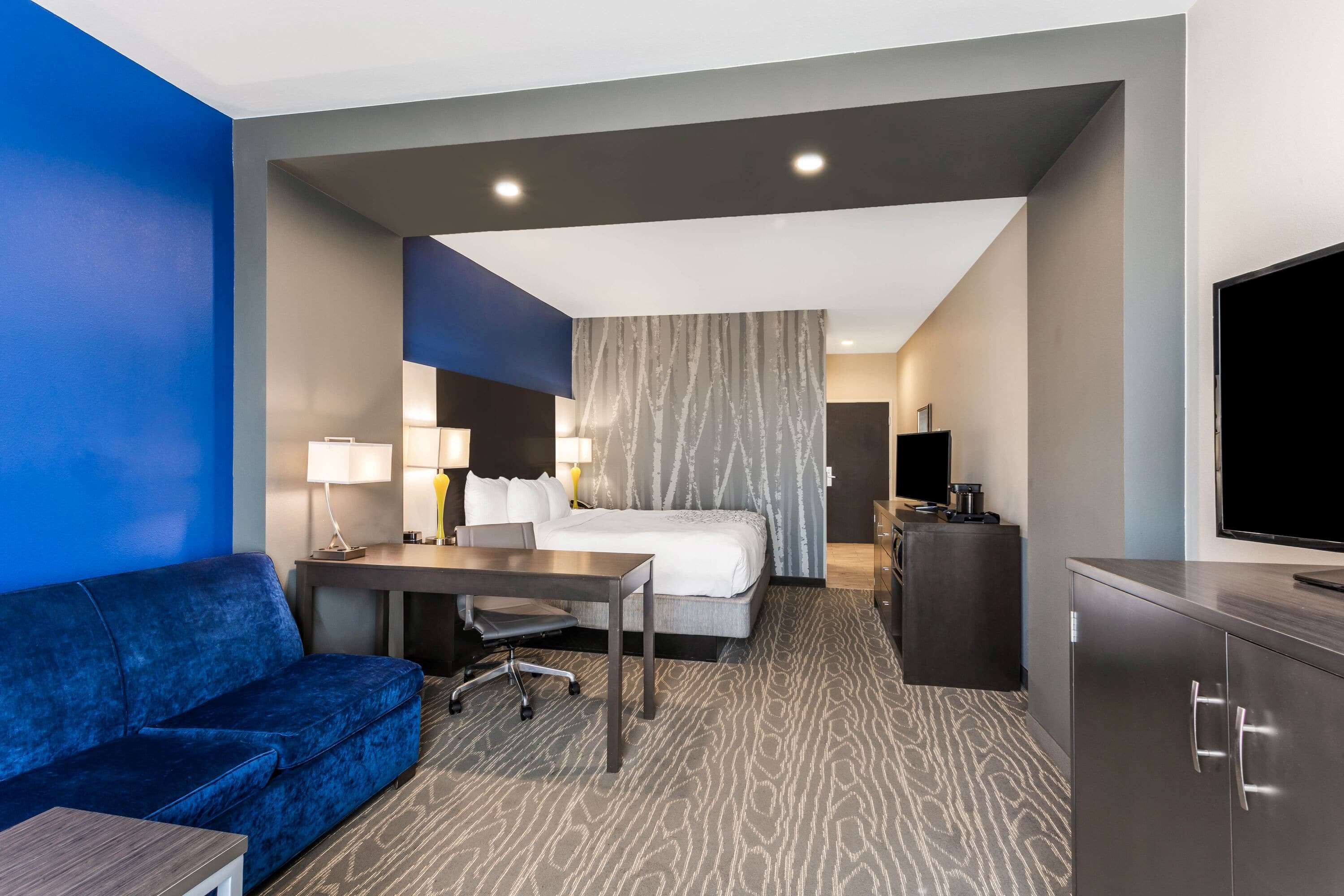 La Quinta Inn & Suites Odessa North - Sienna Tower