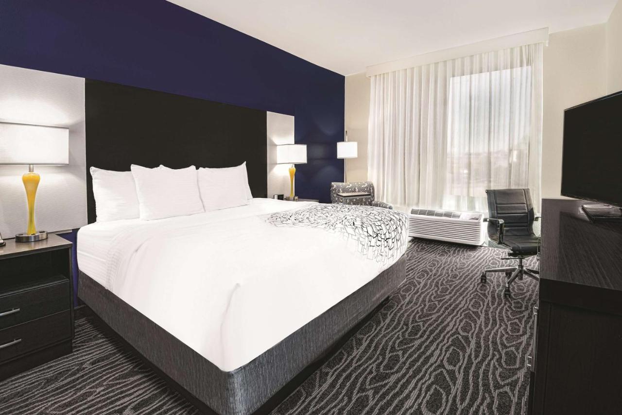La Quinta Inn & Suites Odessa North - Sienna Tower