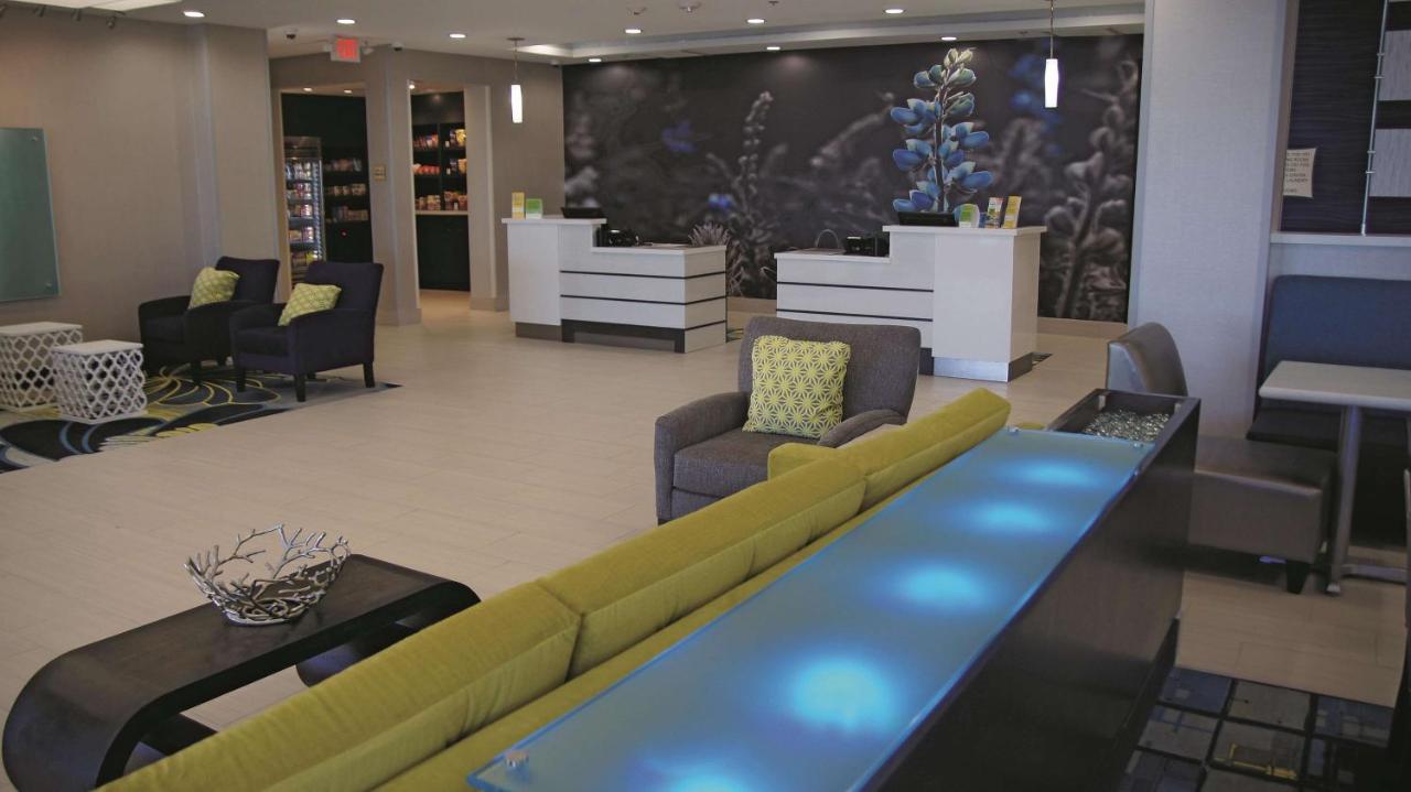 La Quinta Inn & Suites Odessa North - Sienna Tower