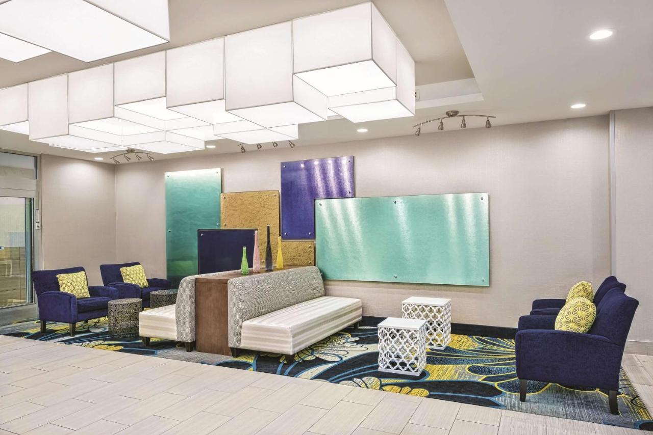 La Quinta Inn & Suites Odessa North - Sienna Tower