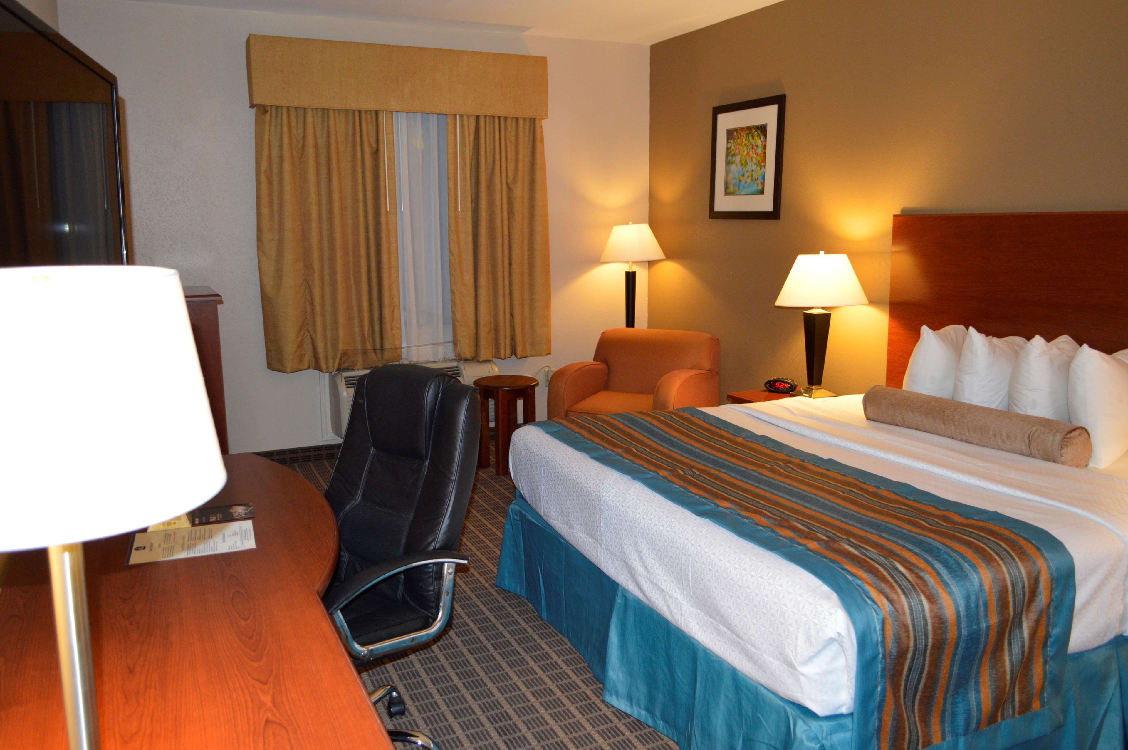 Best Western Orange Inn & Suites