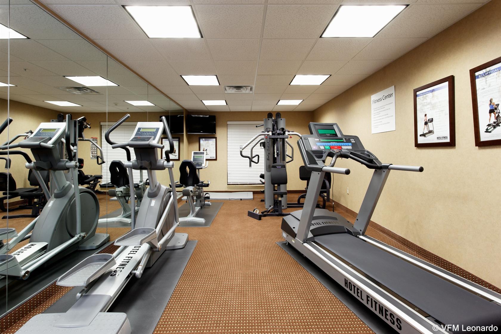Holiday Inn Express Hotel & Suites Ozona