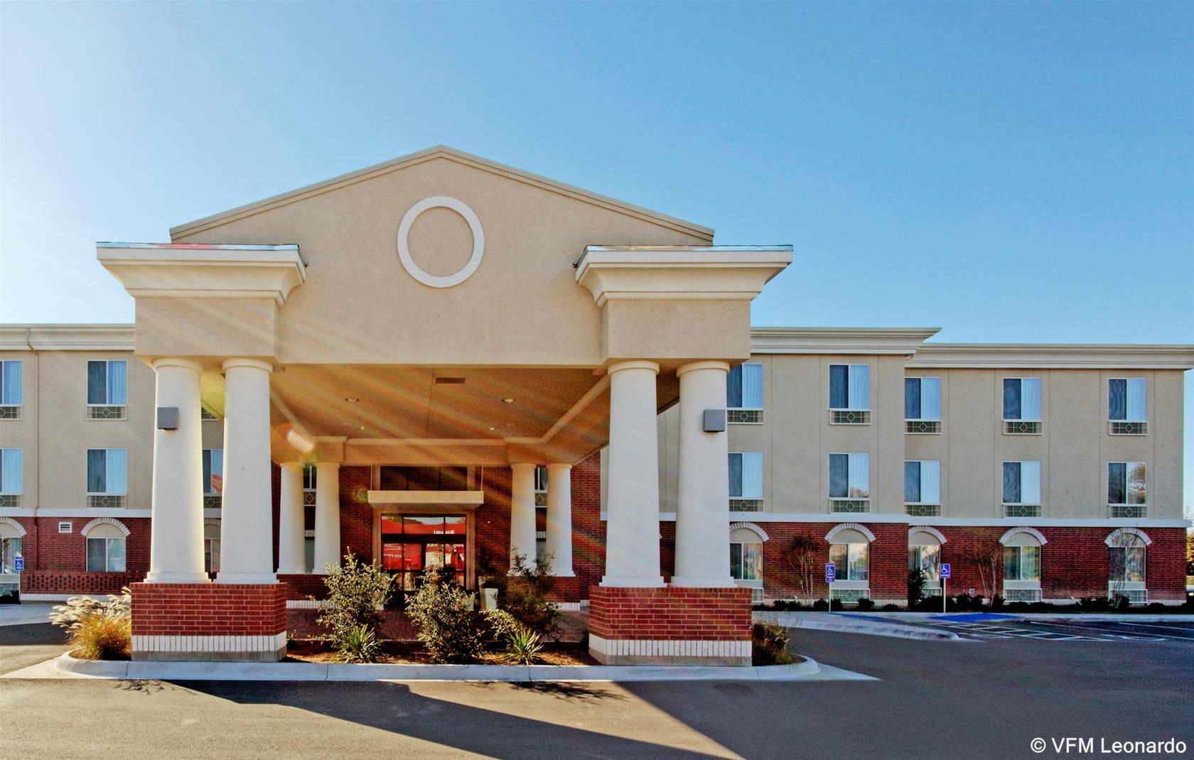 Holiday Inn Express Hotel & Suites Ozona