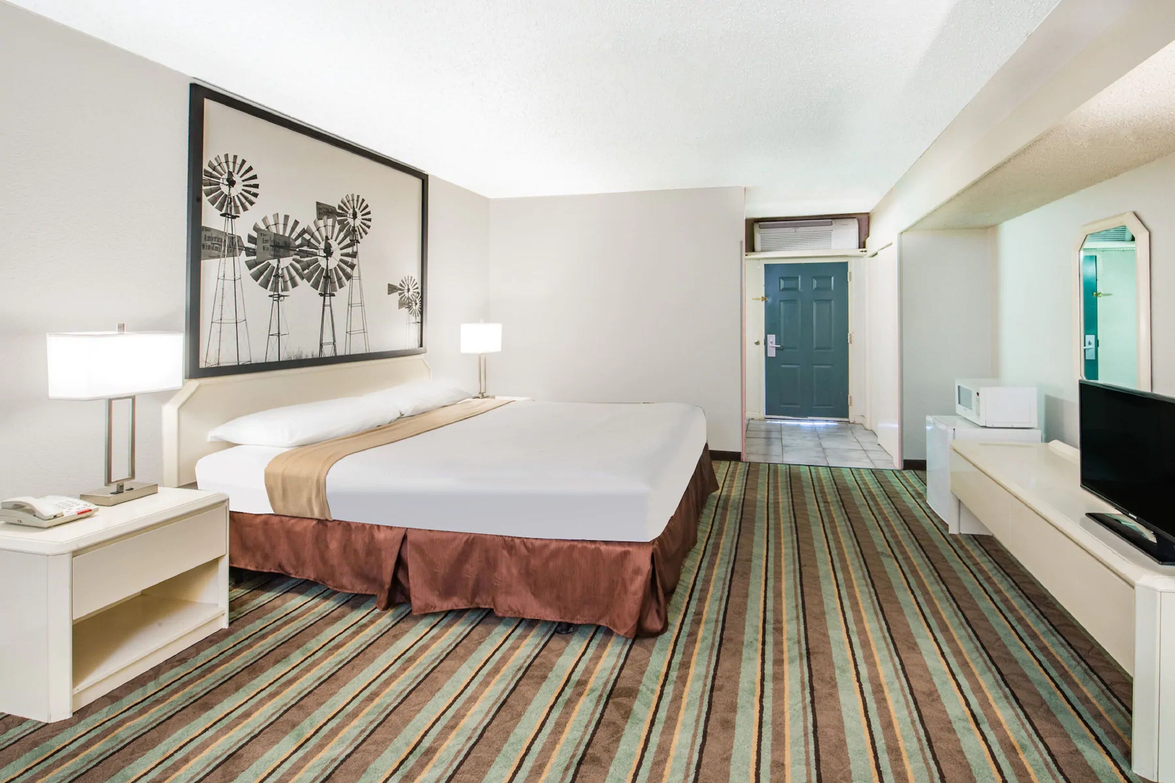 Super 8 by Wyndham Ozona