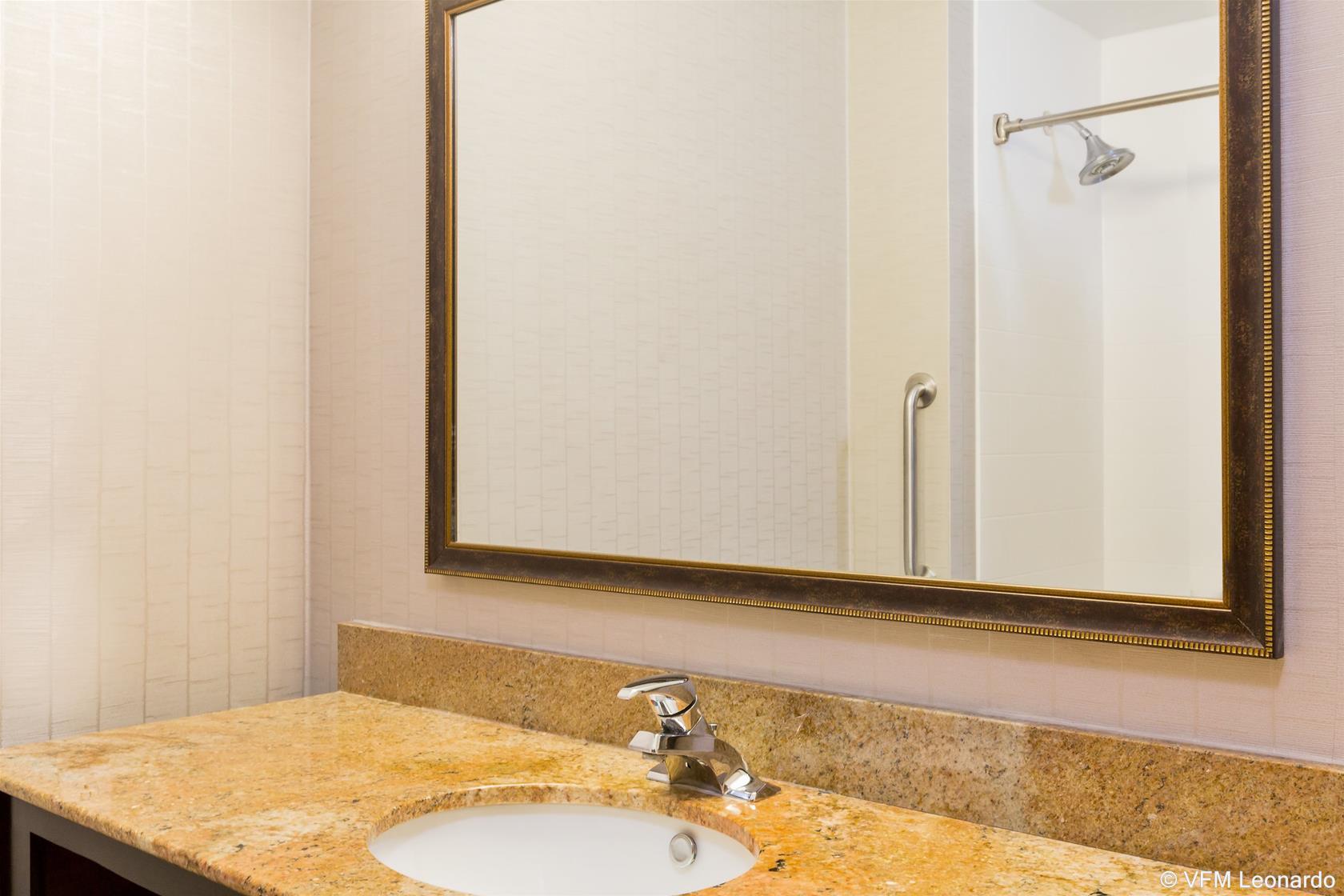 Holiday Inn Express Palestine