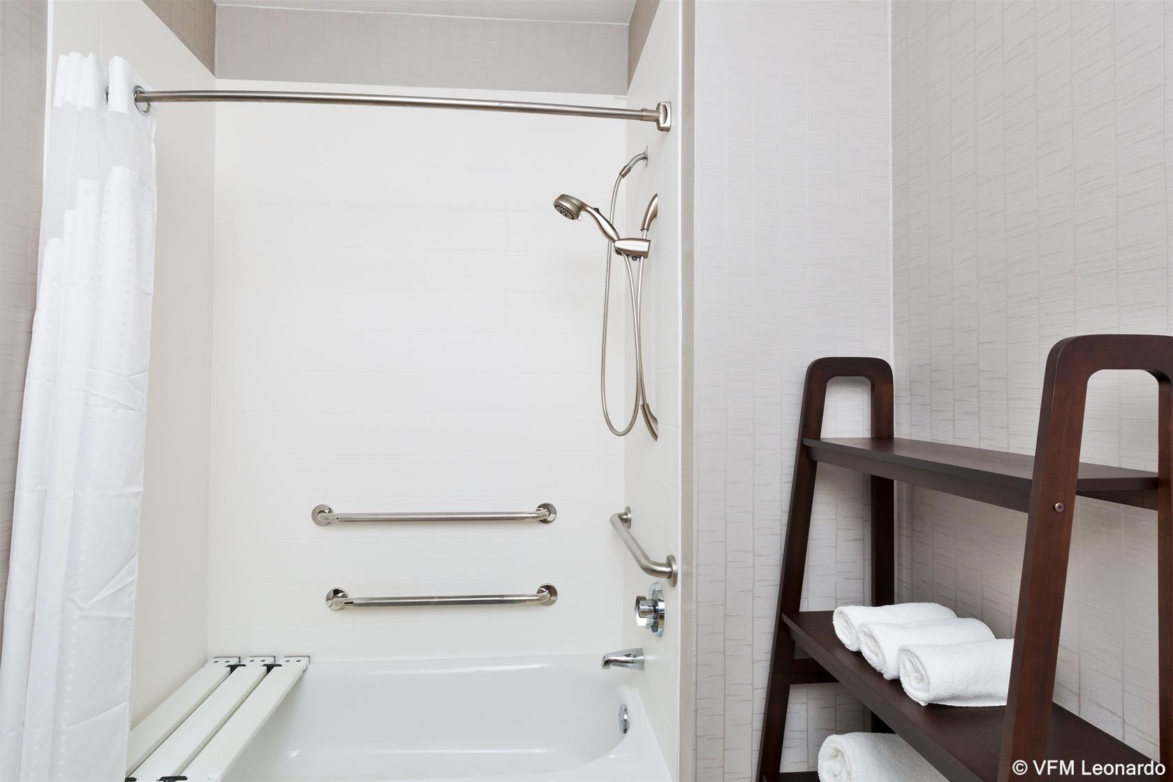 Holiday Inn Express Palestine