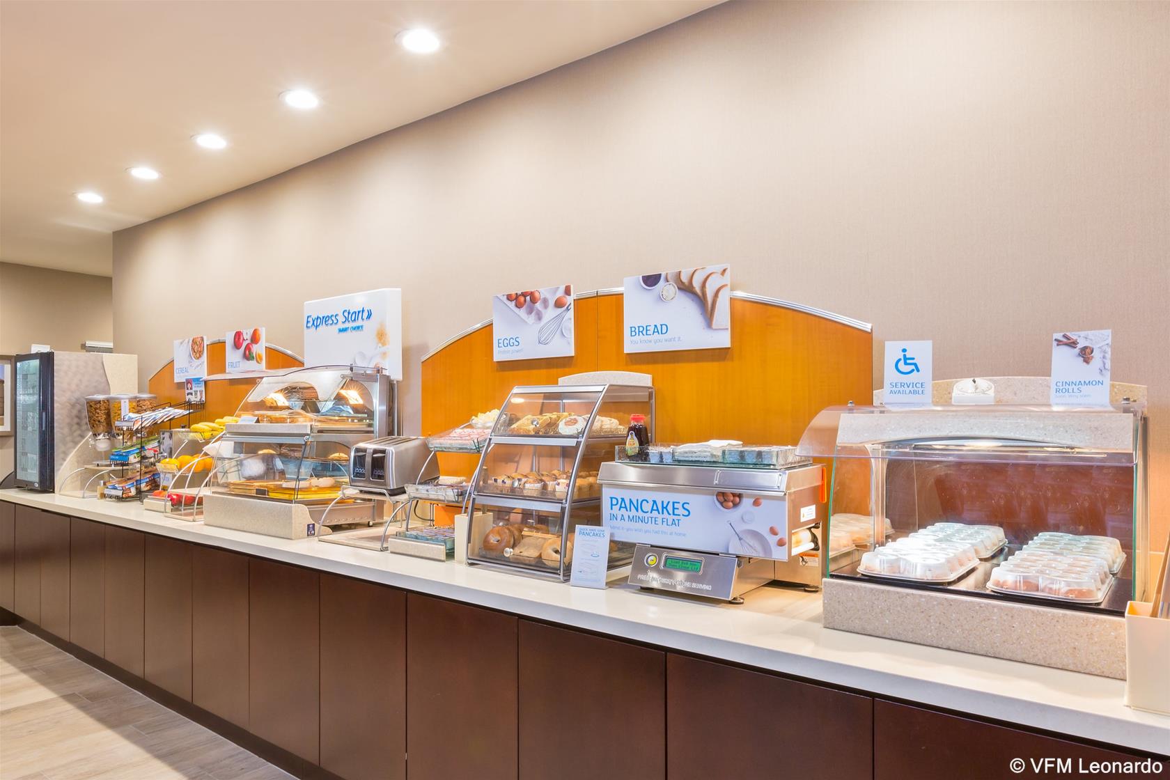 Holiday Inn Express Palestine
