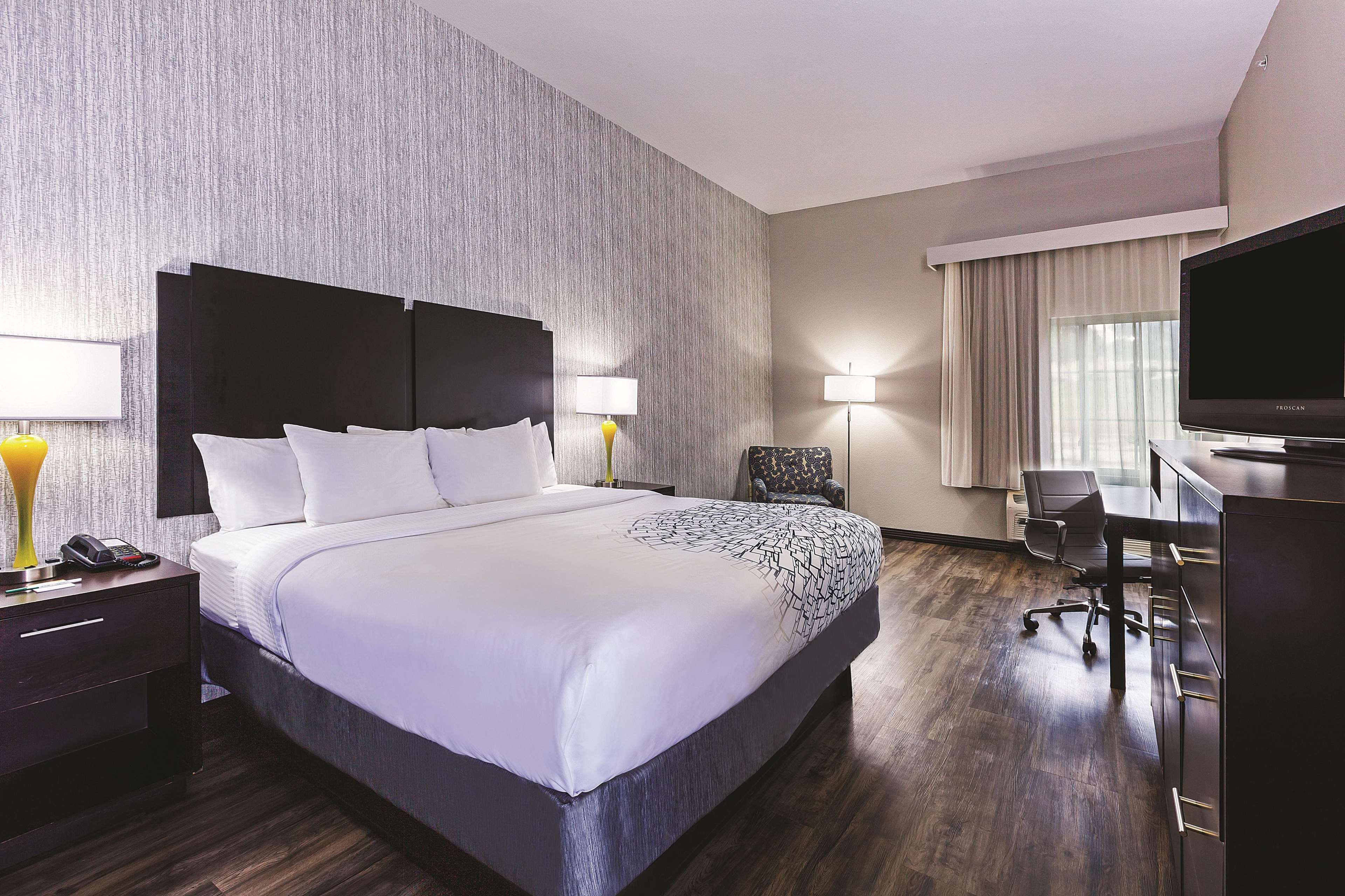 La Quinta Inn & Suites by Wyndham Palestine
