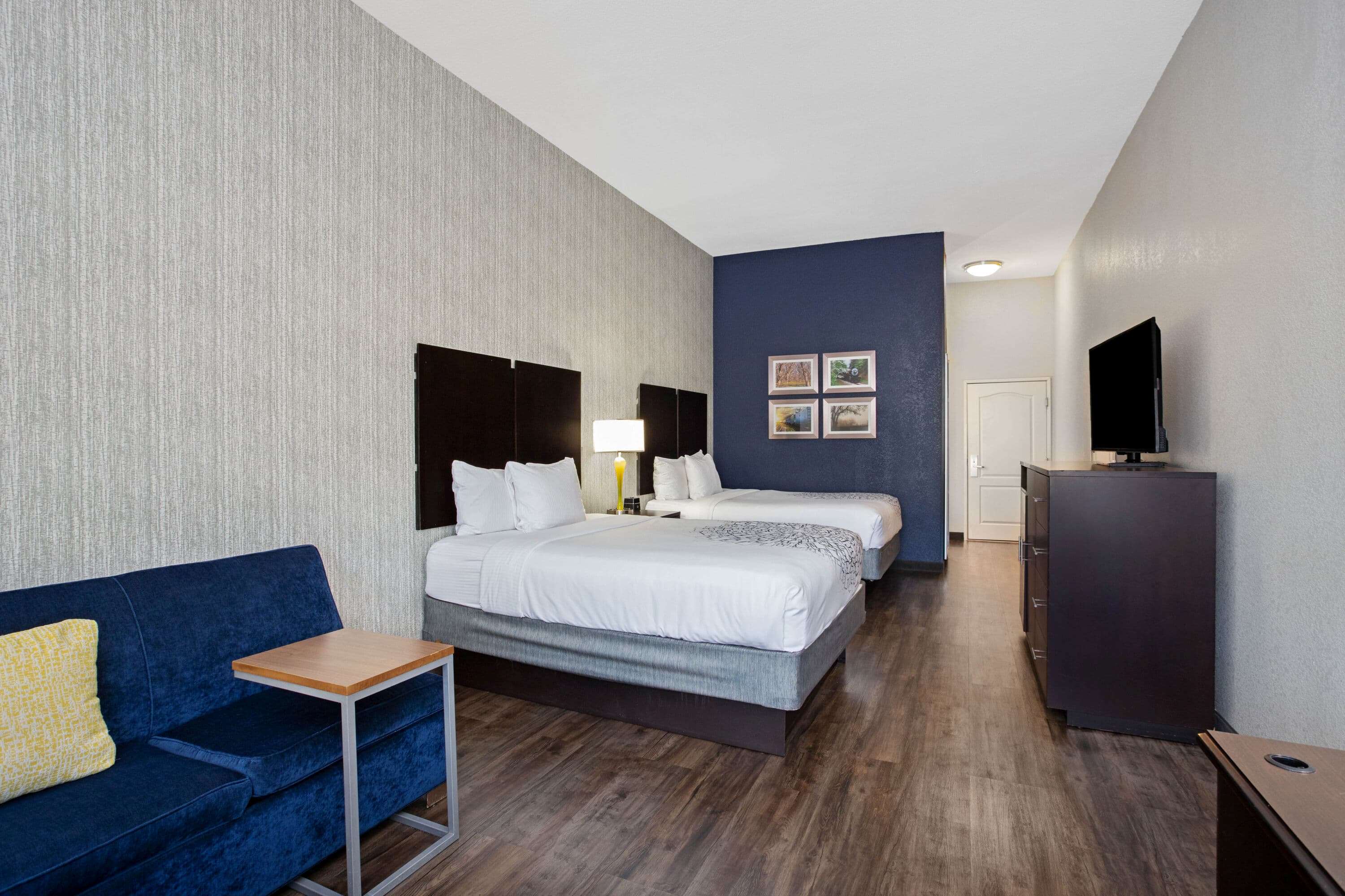 La Quinta Inn & Suites by Wyndham Palestine