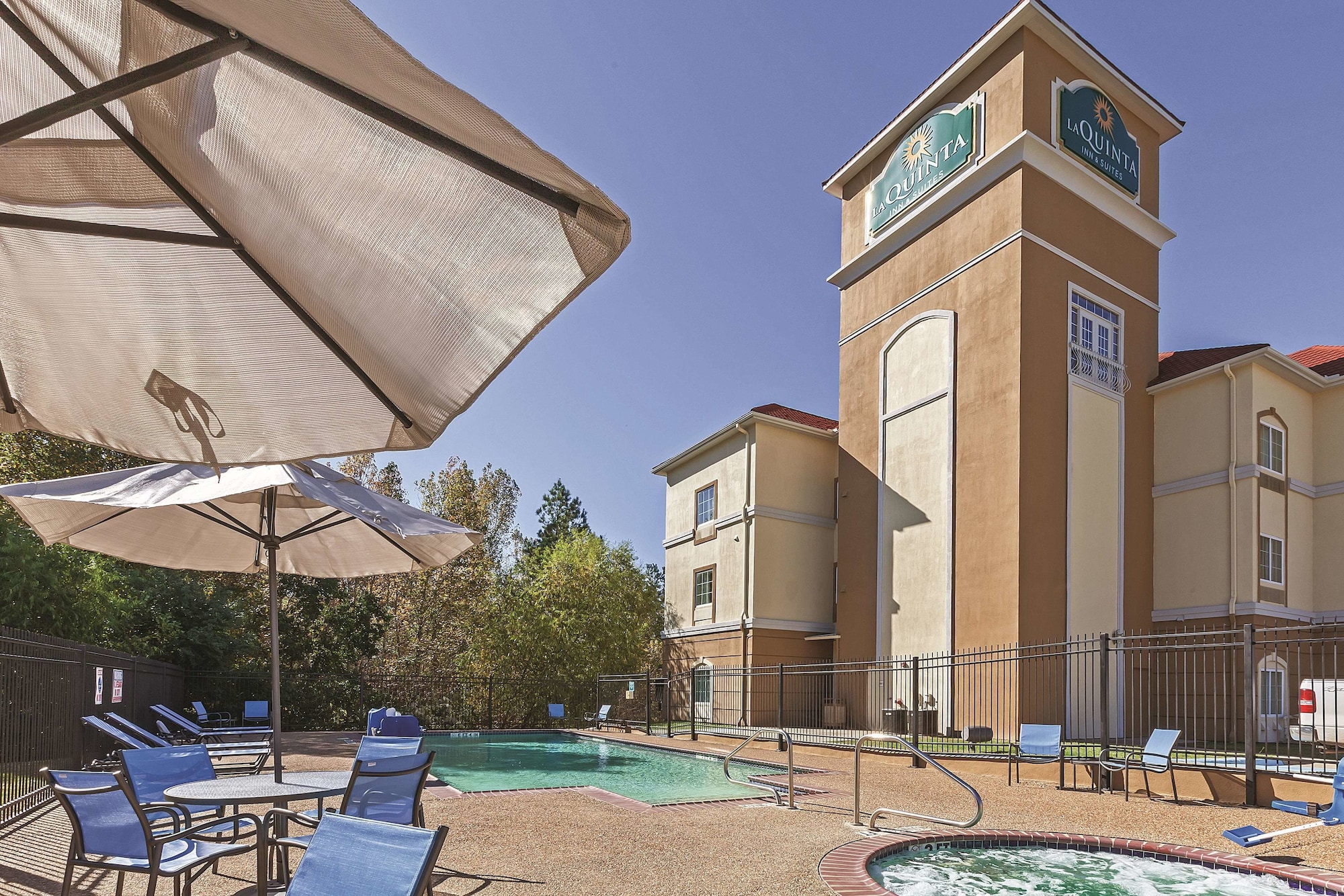 La Quinta Inn & Suites by Wyndham Palestine