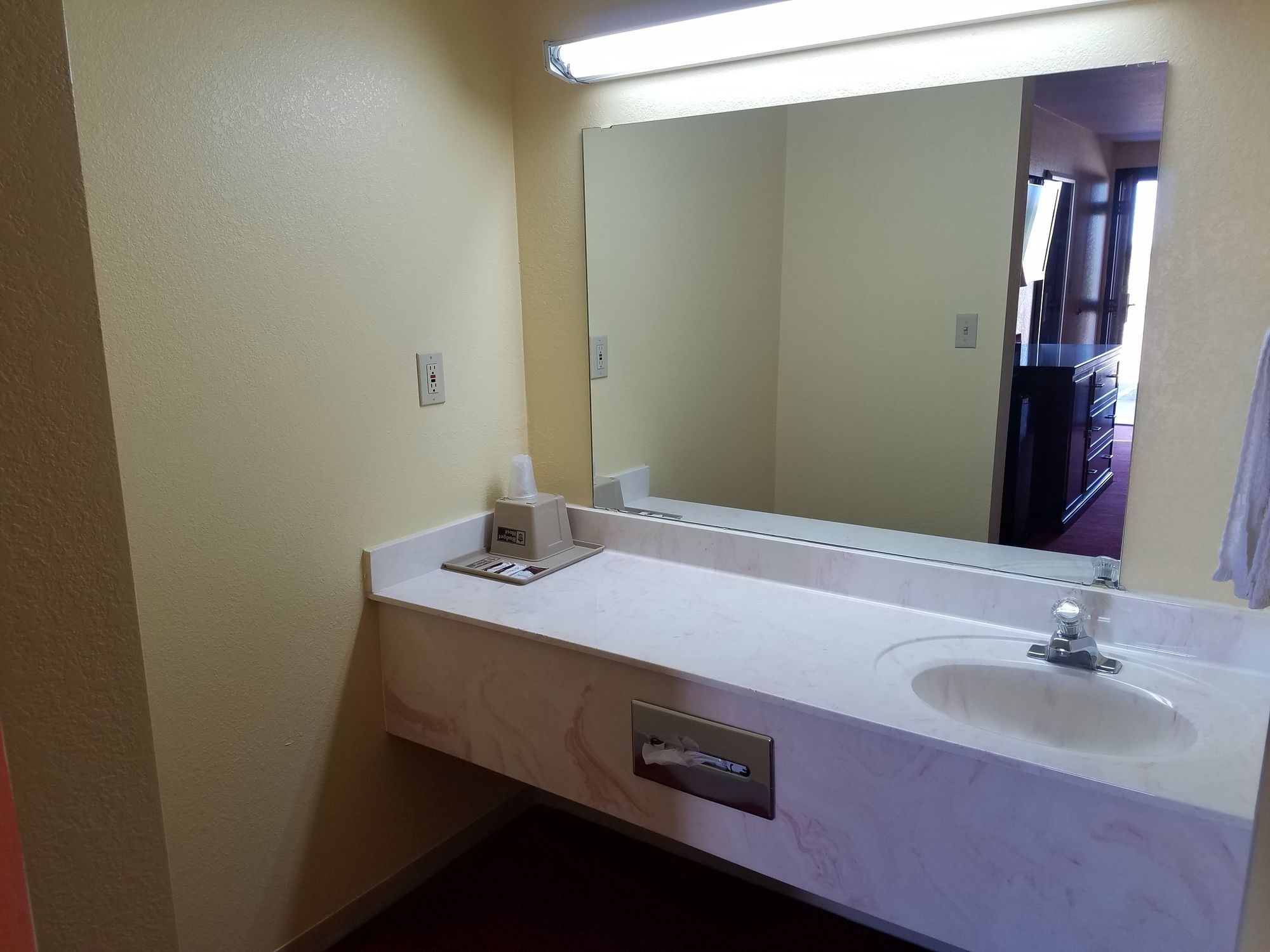 Executive Inn