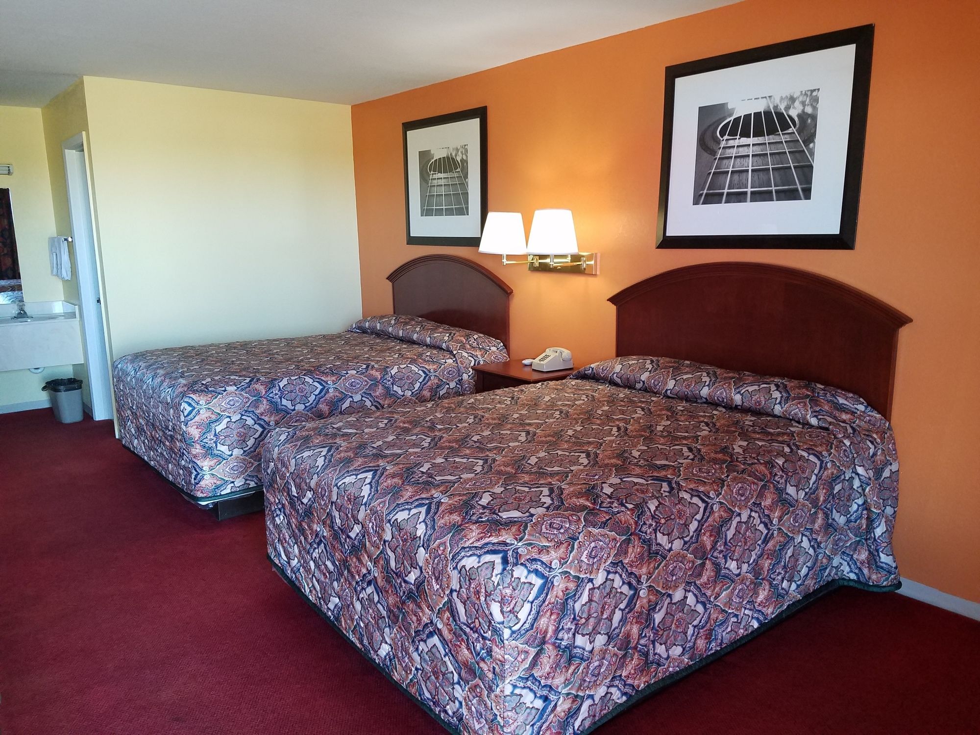 Executive Inn