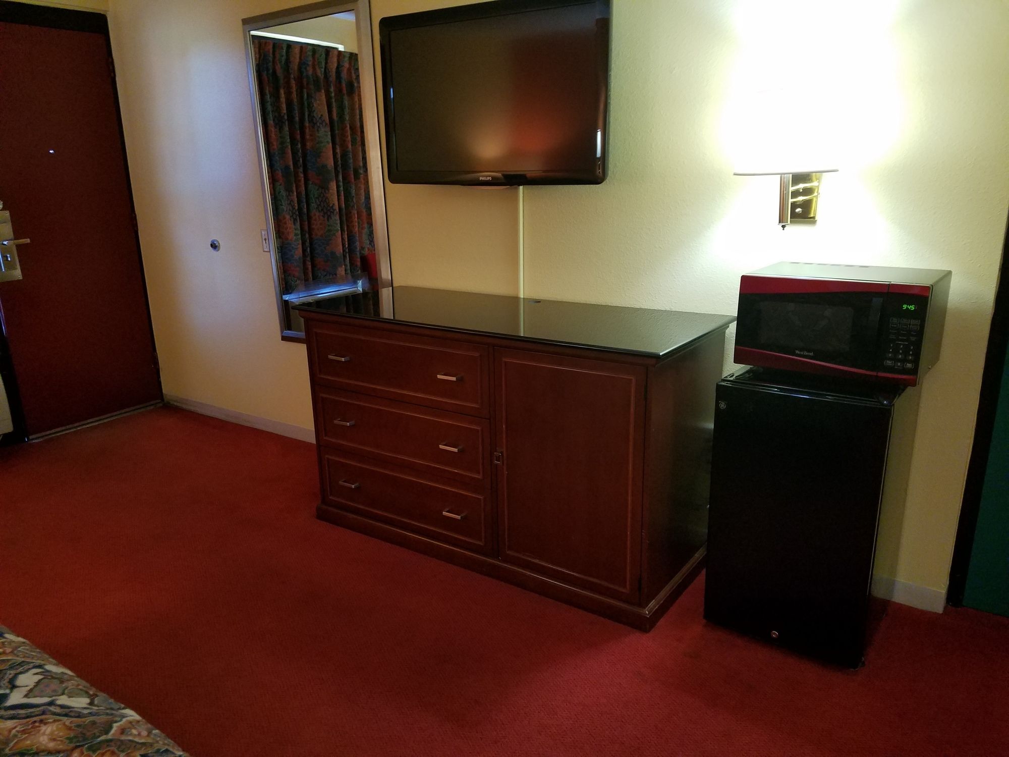 Executive Inn