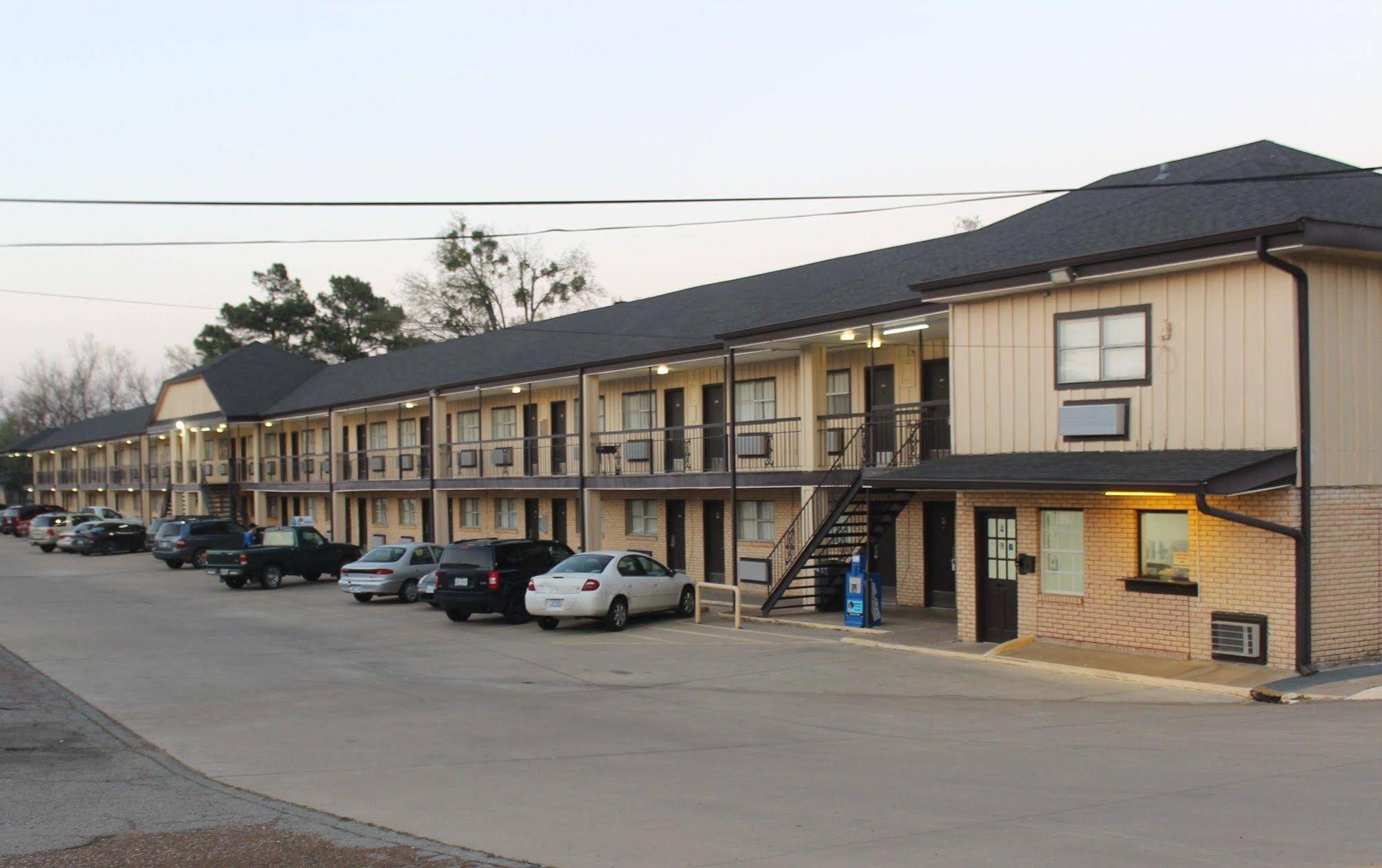 Kings Inn Motel Paris