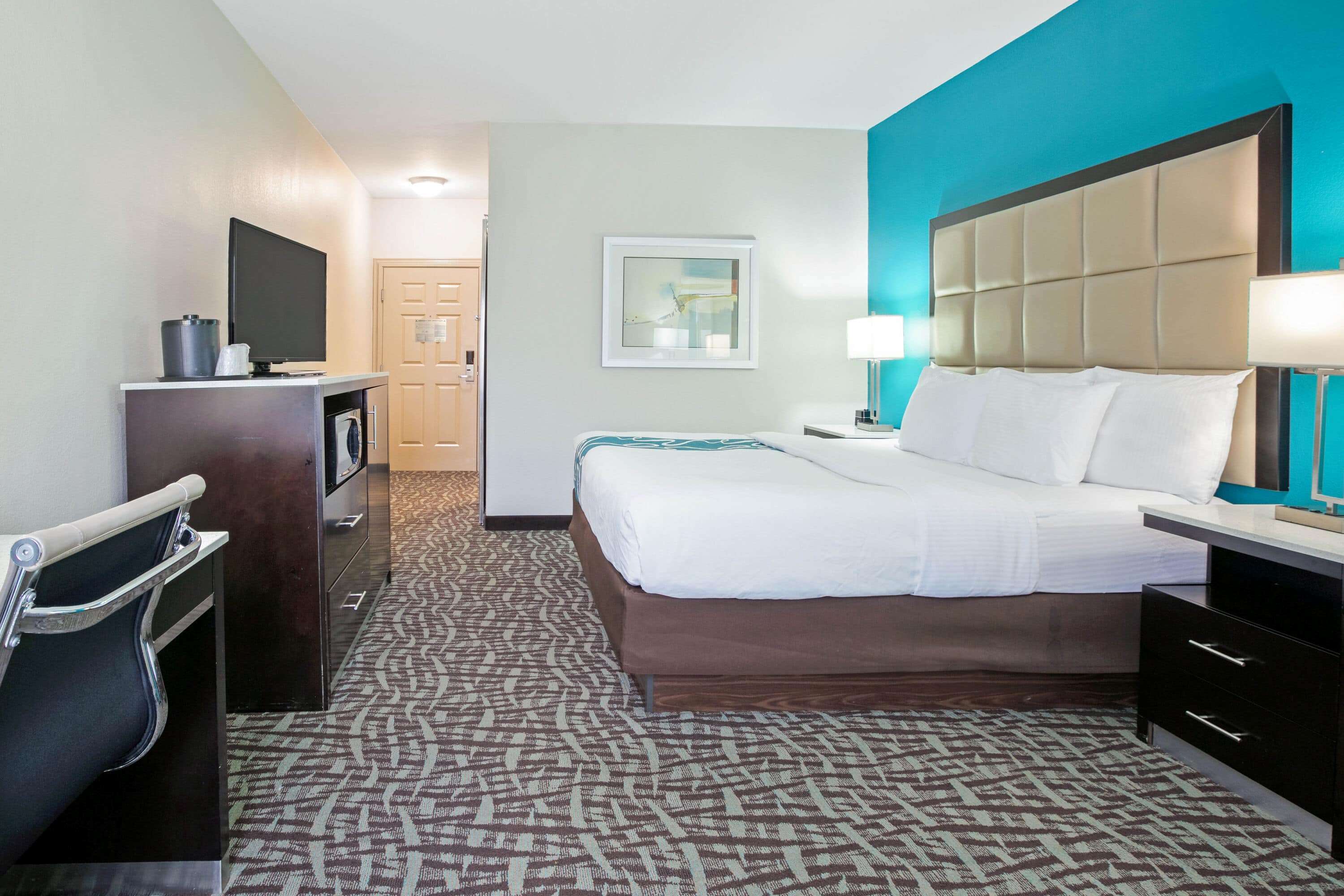 La Quinta Inn & Suites by Wyndham Paris