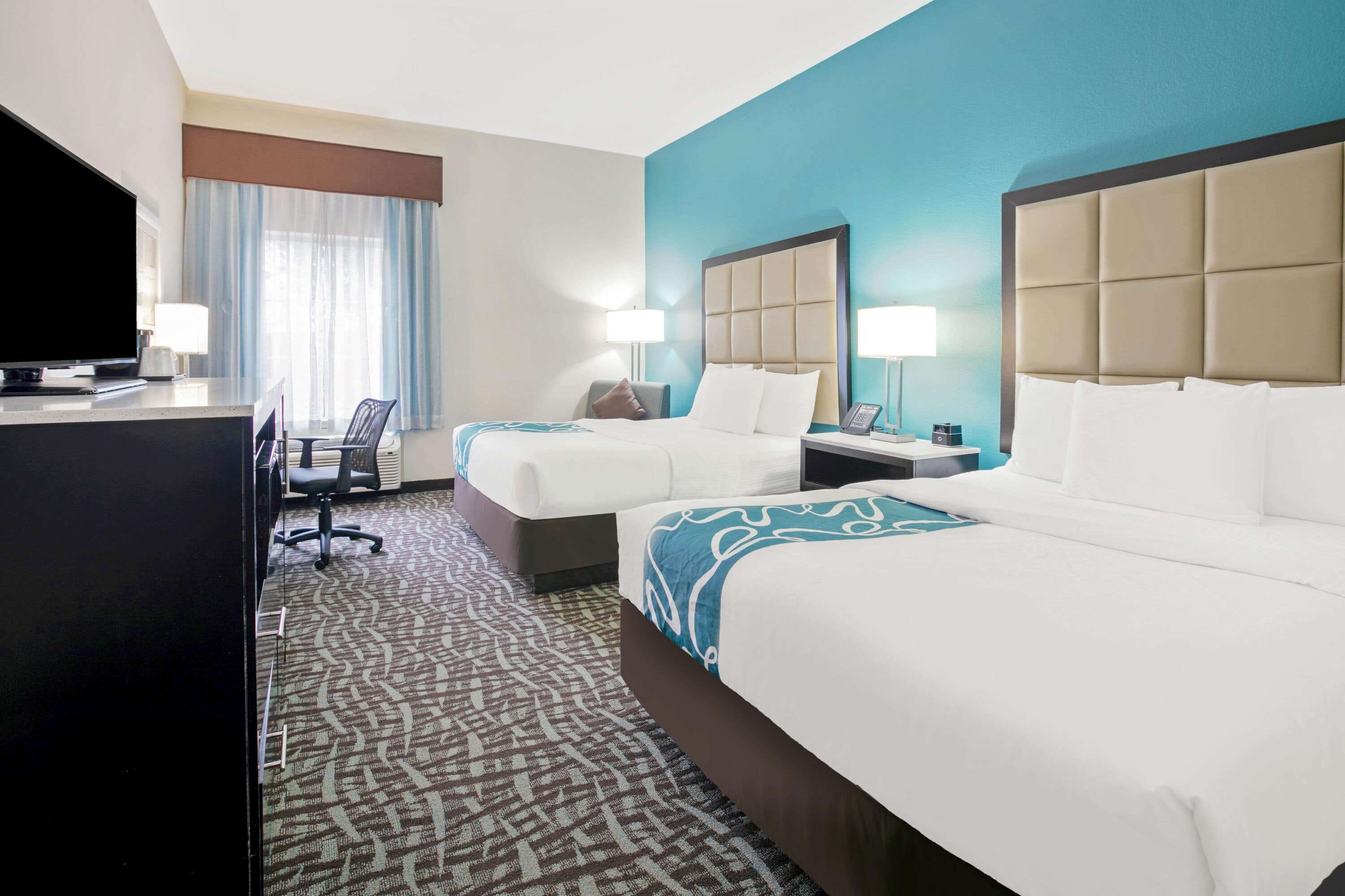 La Quinta Inn & Suites by Wyndham Paris