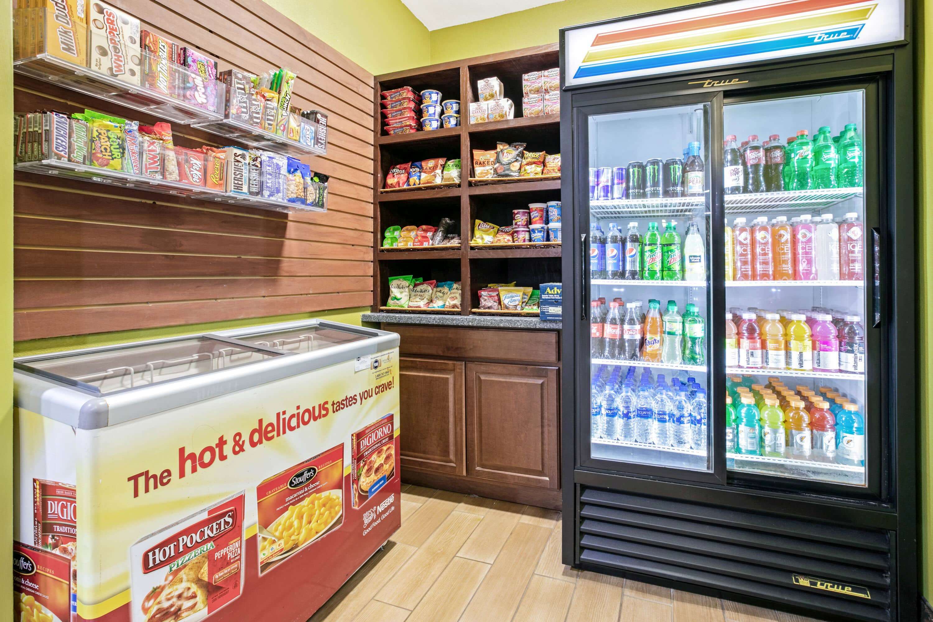 La Quinta Inn & Suites by Wyndham Paris