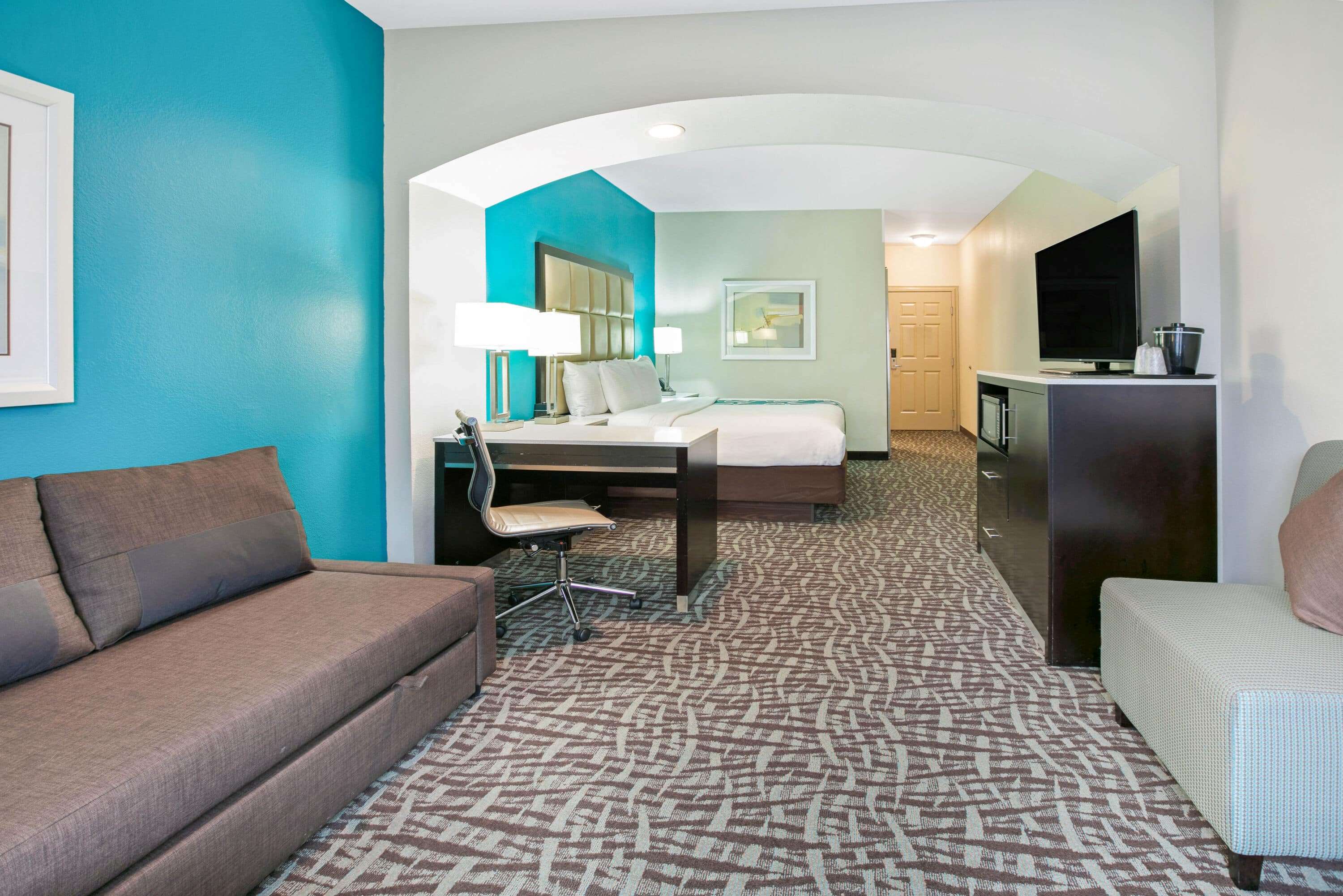 La Quinta Inn & Suites by Wyndham Paris