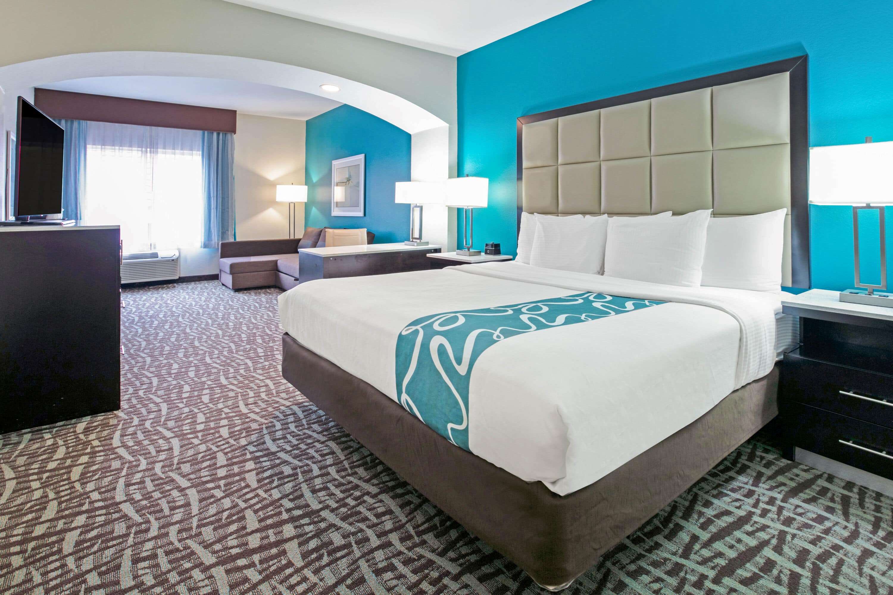 La Quinta Inn & Suites by Wyndham Paris