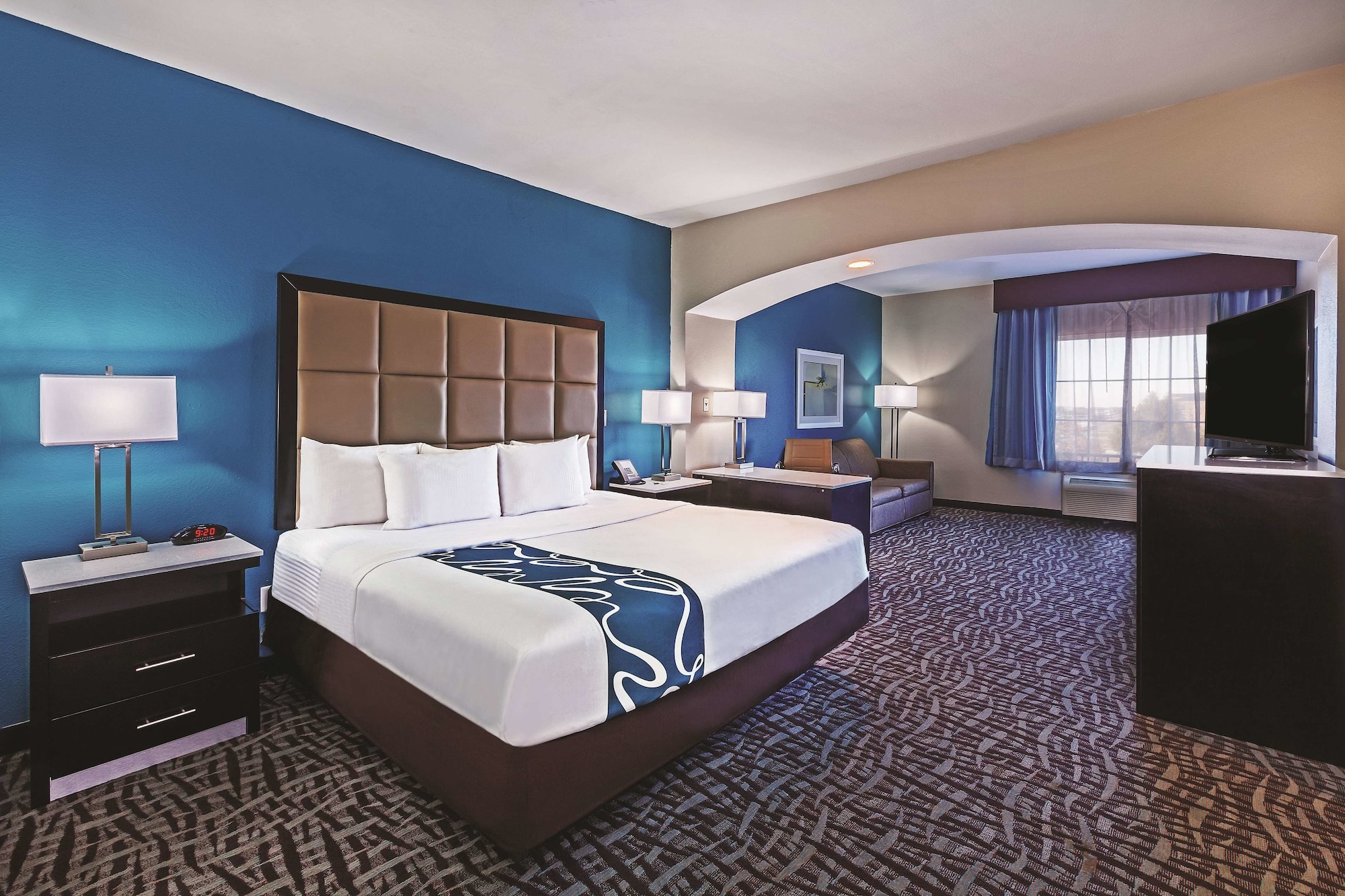 La Quinta Inn & Suites by Wyndham Paris