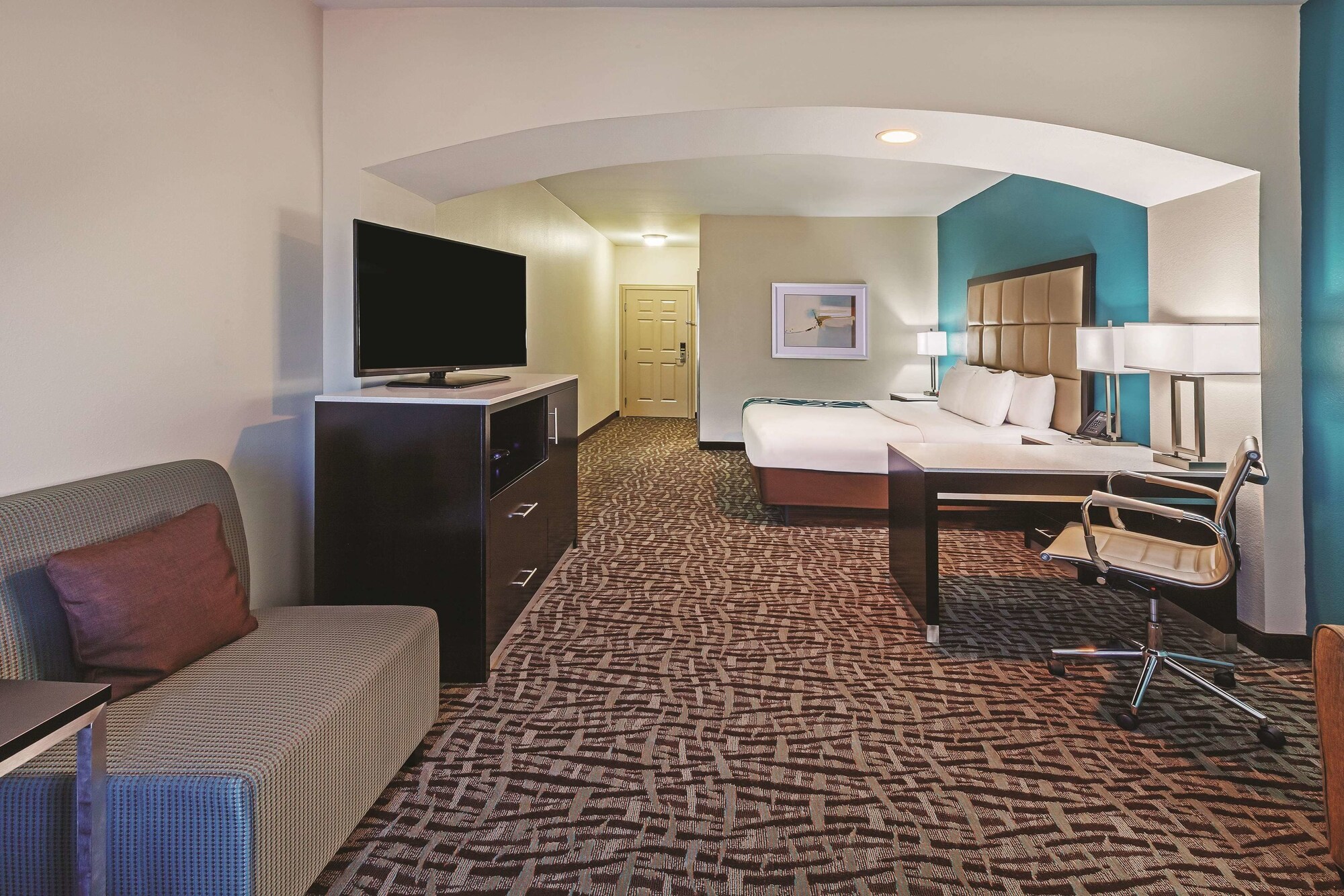 La Quinta Inn & Suites by Wyndham Paris