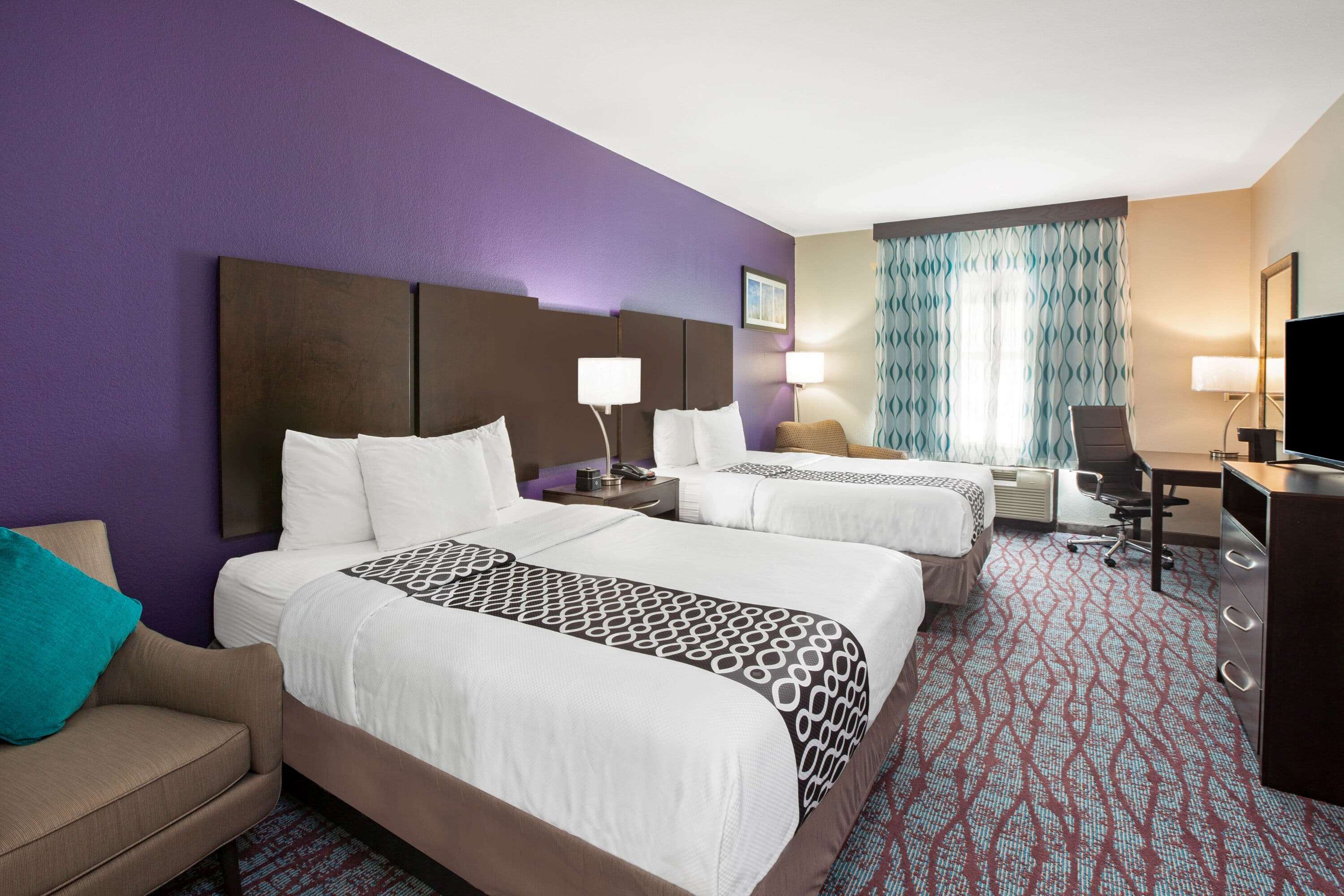La Quinta Inn & Suites by Wyndham Pasadena North