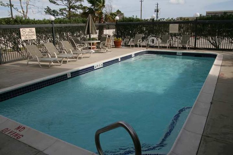 Hampton Inn Houston Pearland