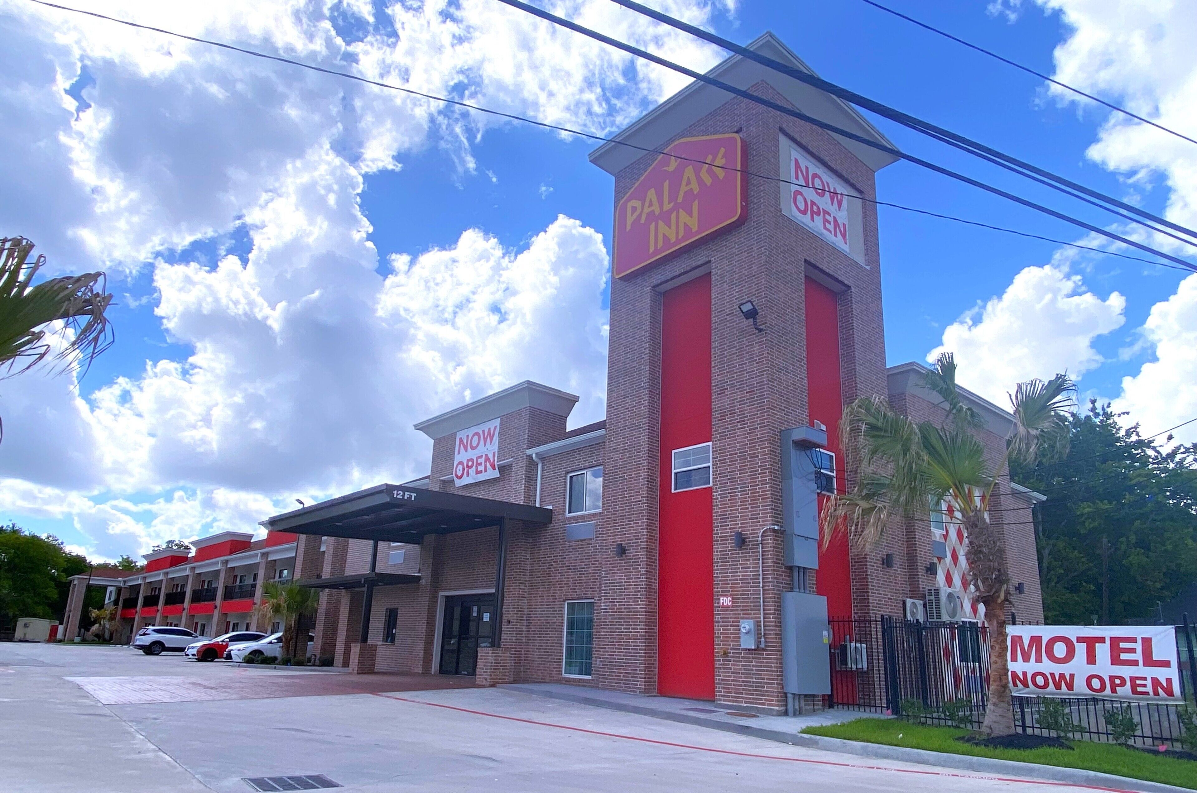 Palace Inn Arcola