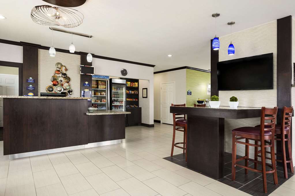 Horizon Inn & Suites - Pearsall