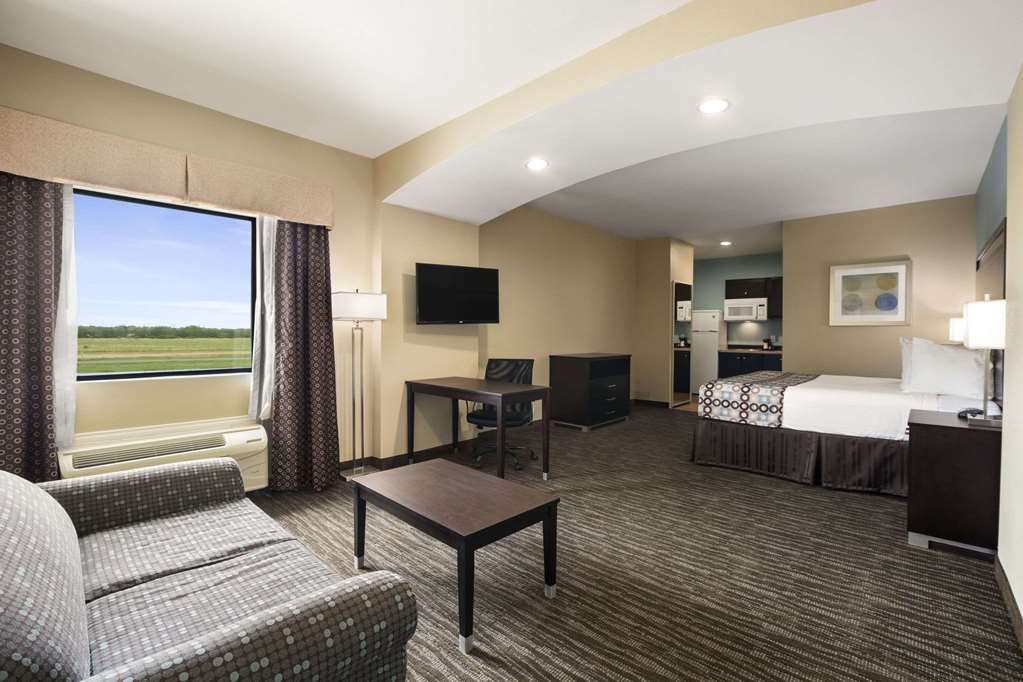 Horizon Inn & Suites - Pearsall