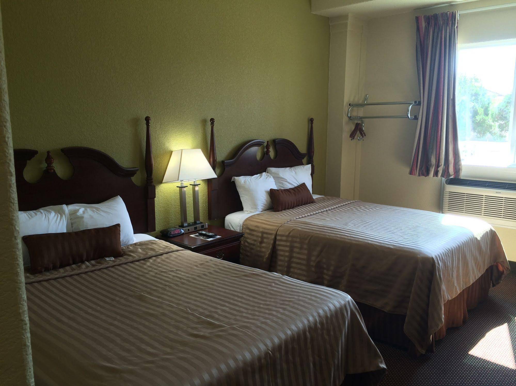 Frio Inn Motel