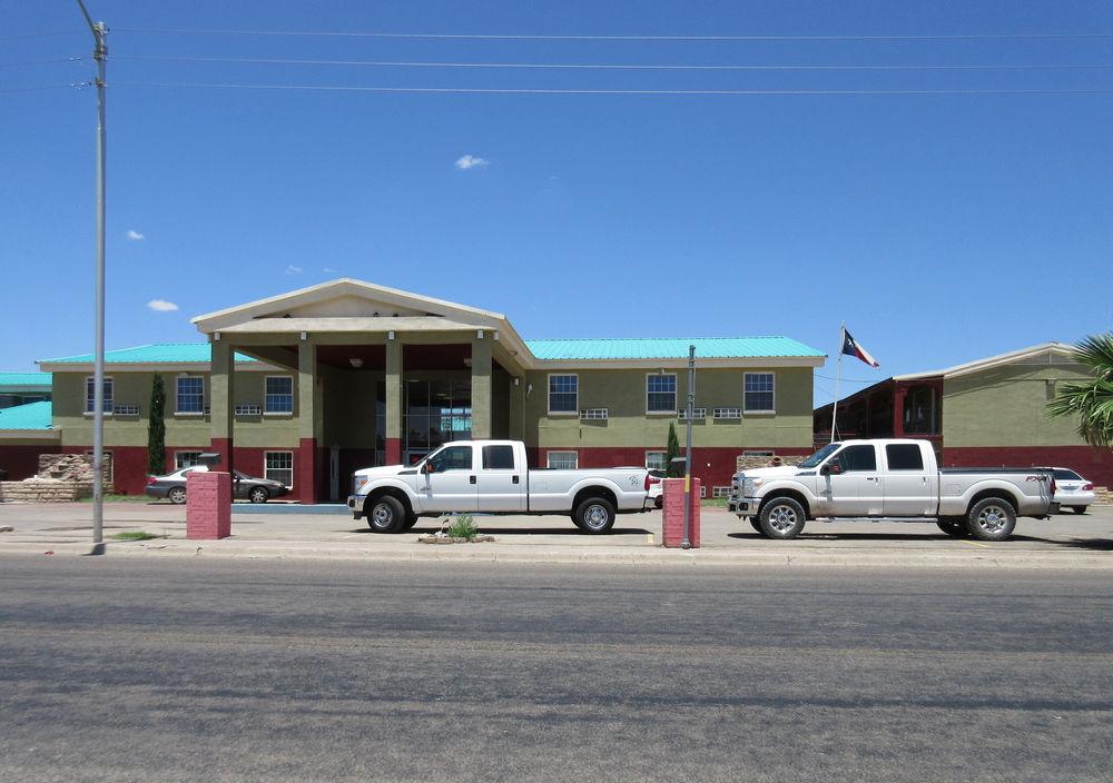 Alien Residence Inn