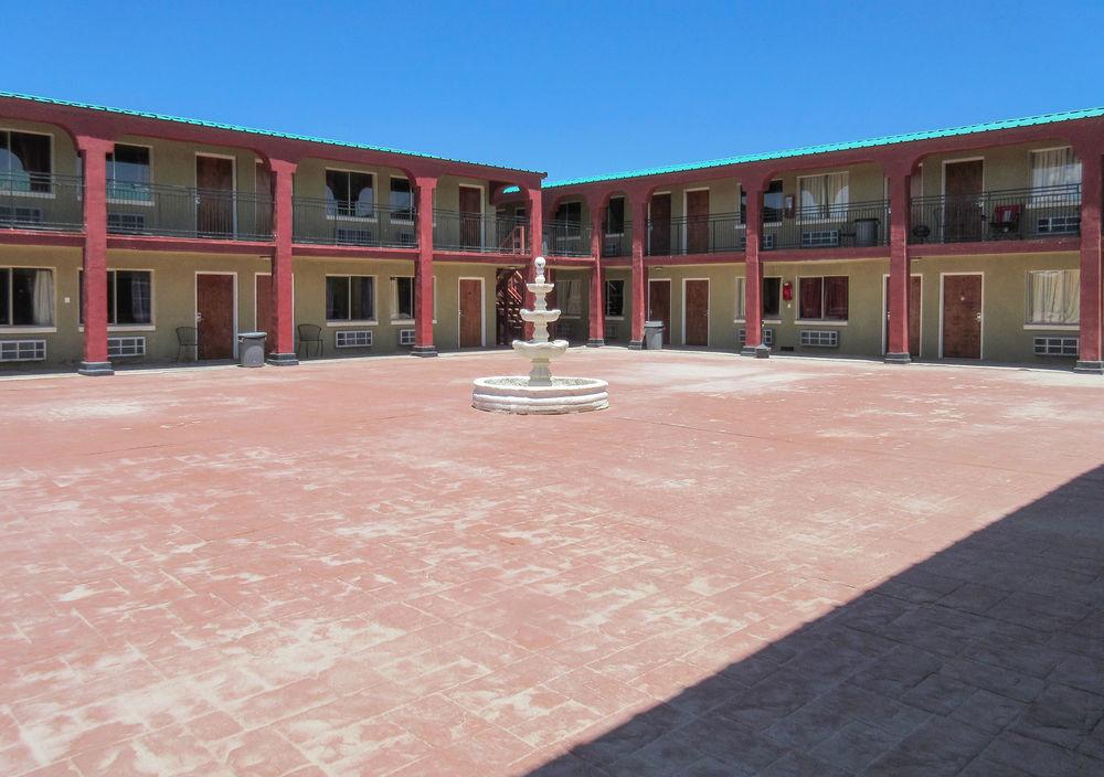 Alien Residence Inn