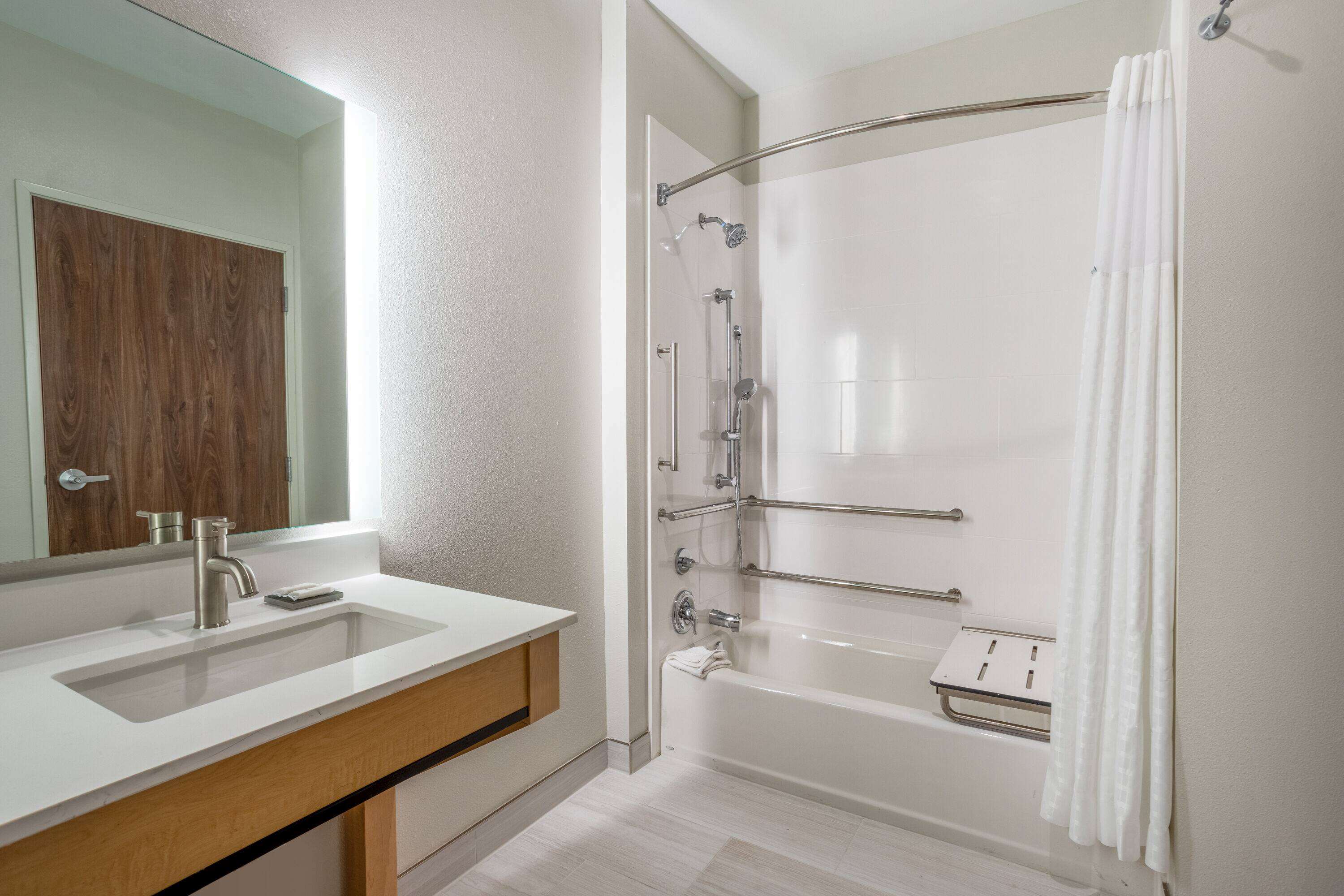 La Quinta Inn & Suites by Wyndham Pflugerville