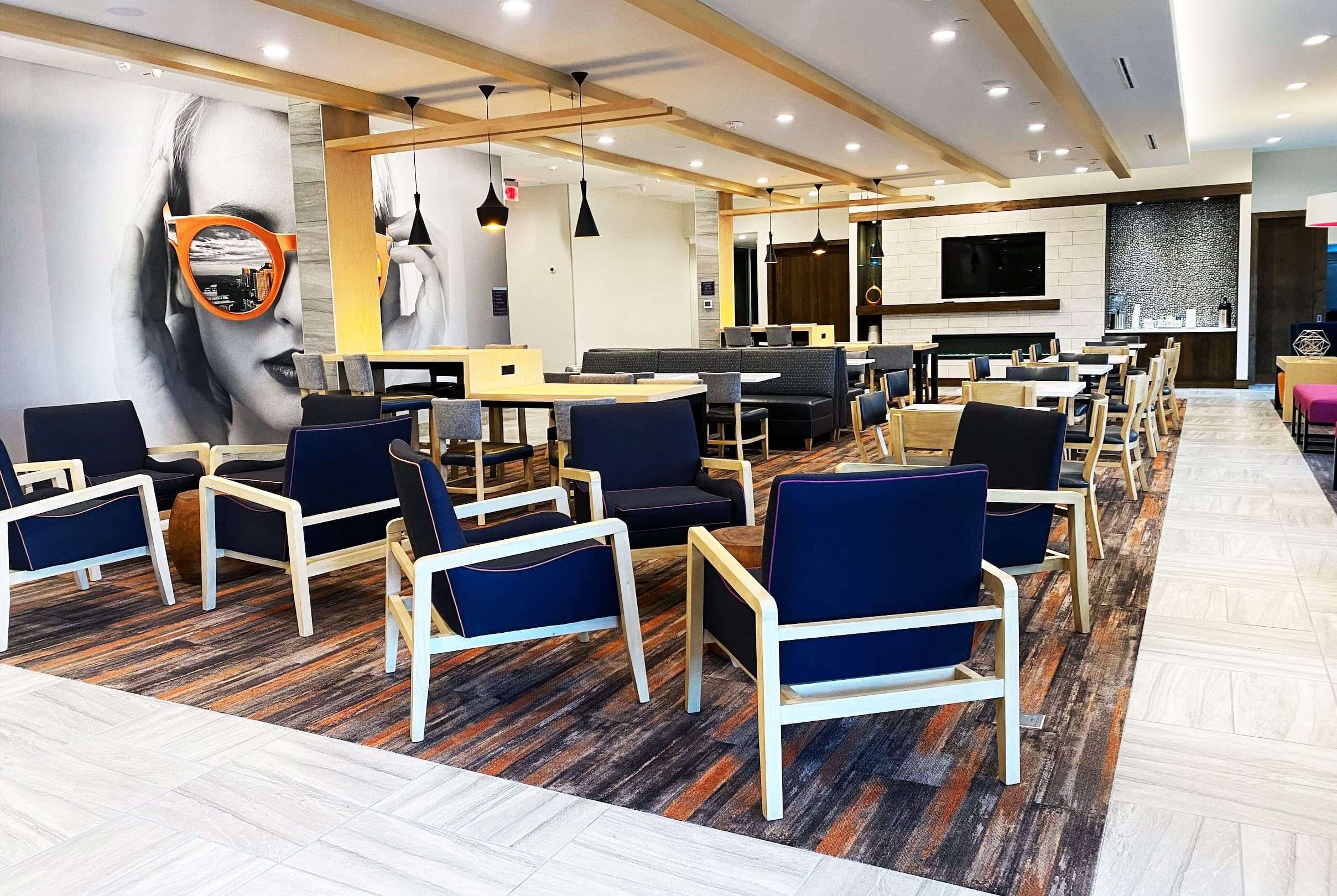 La Quinta Inn & Suites by Wyndham Pflugerville