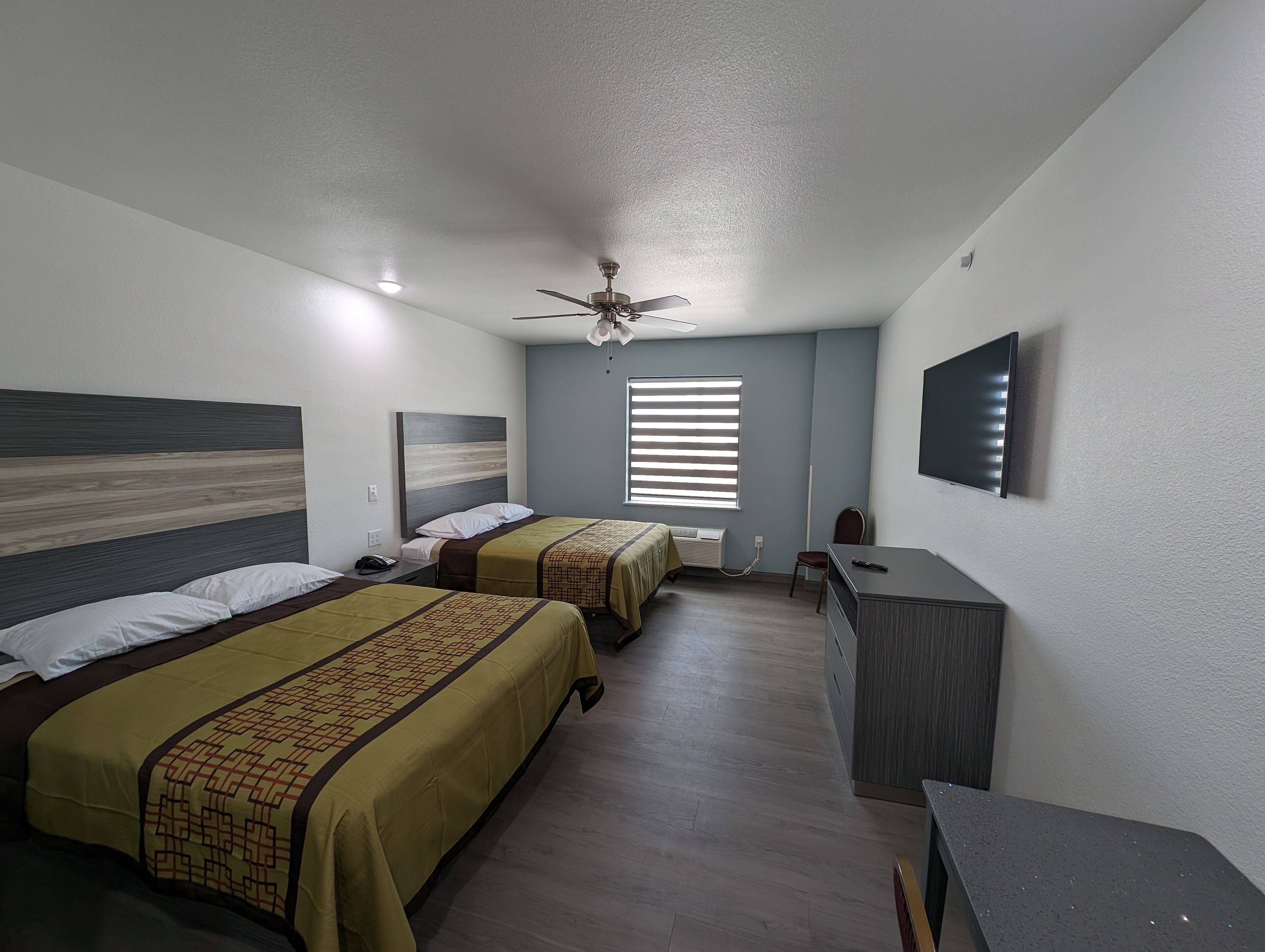 Texas Bungalows Hotel and Hotel Que