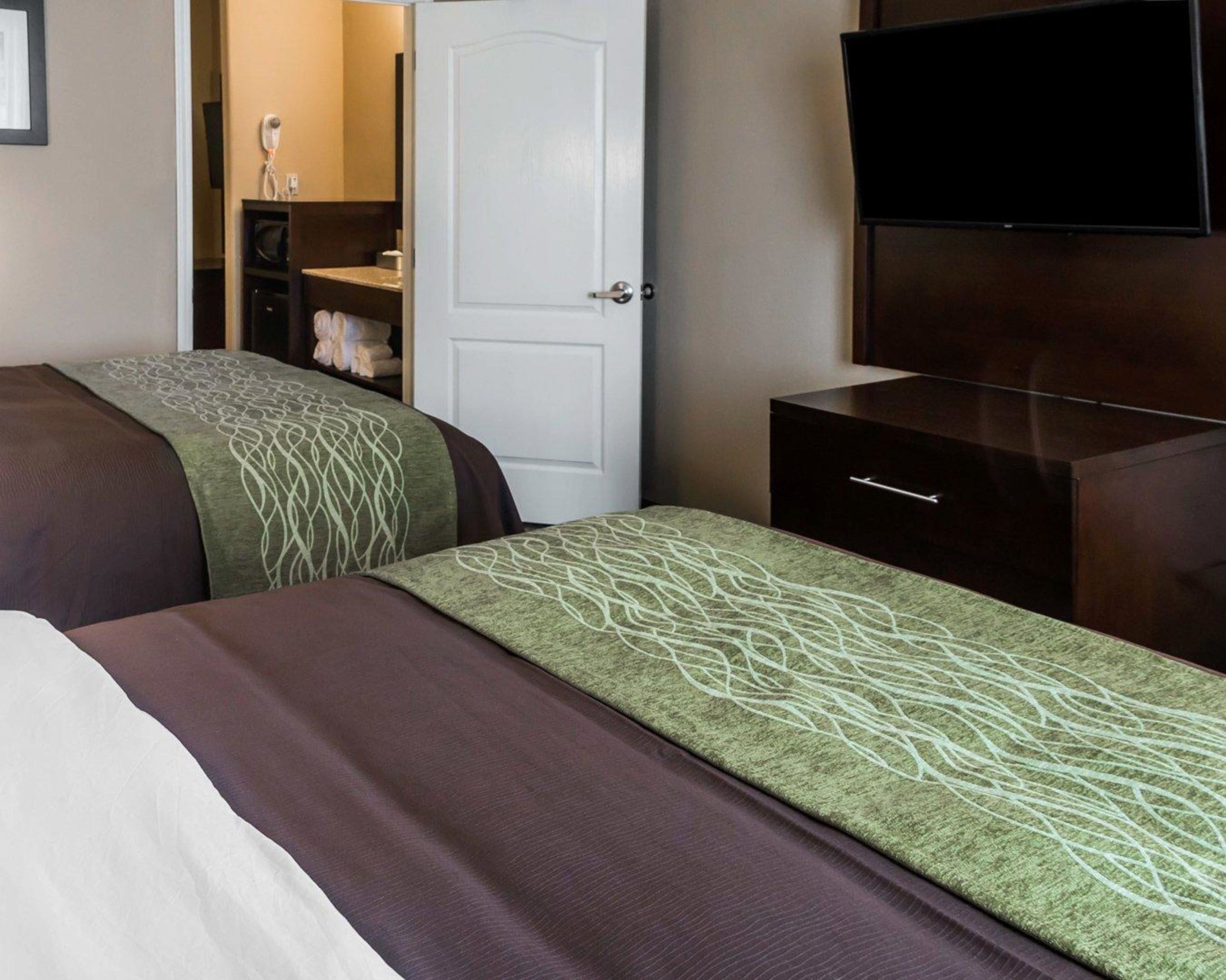 Comfort Inn & Suites