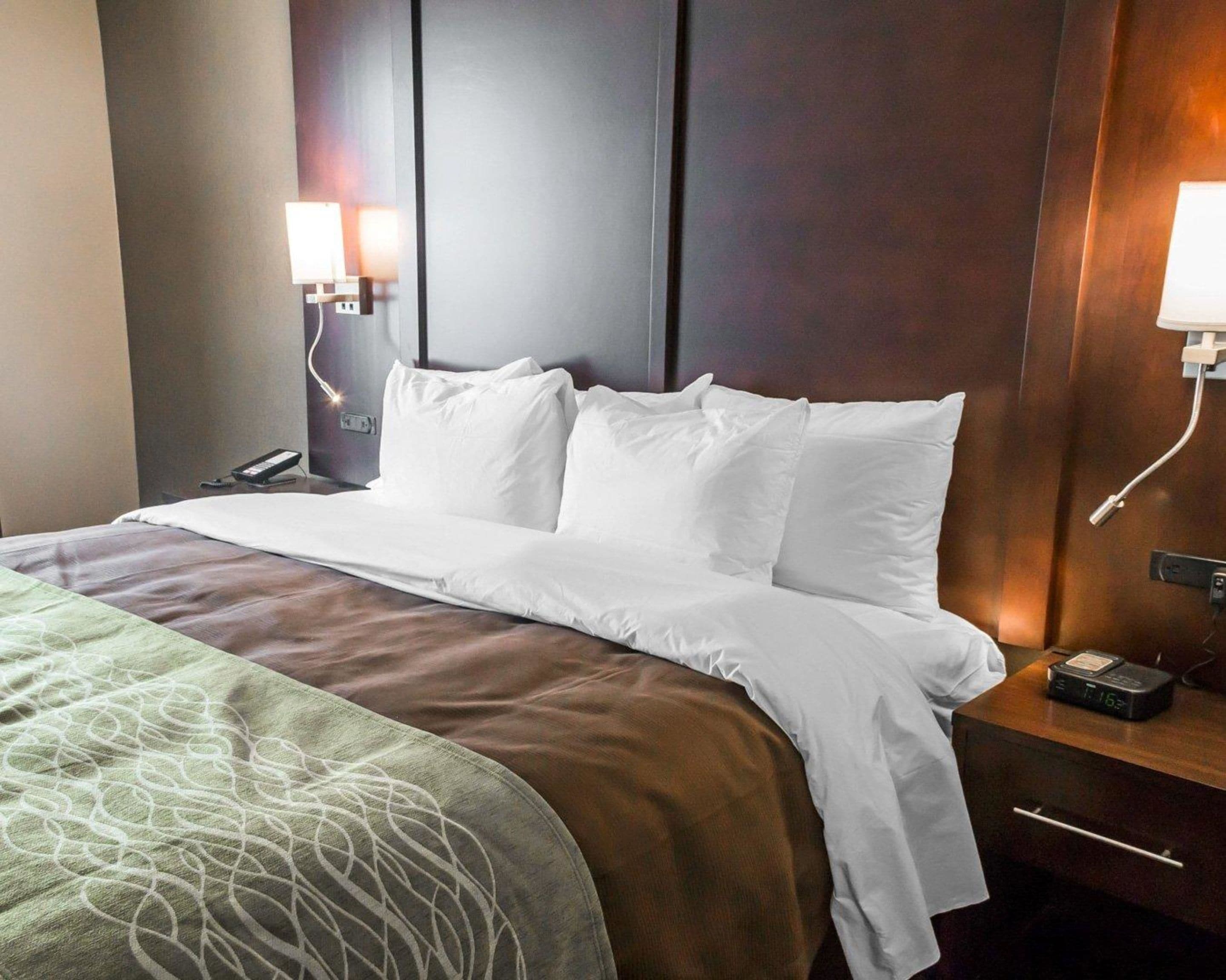 Comfort Inn & Suites