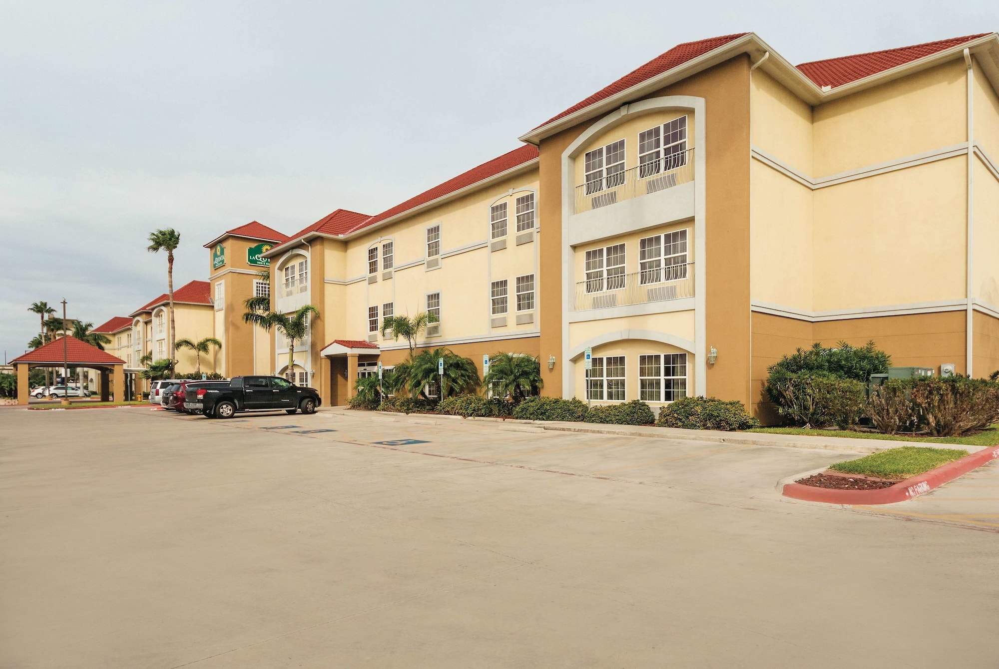 La Quinta Inn & Suites by Wyndham Pharr - Rio Grande Valley