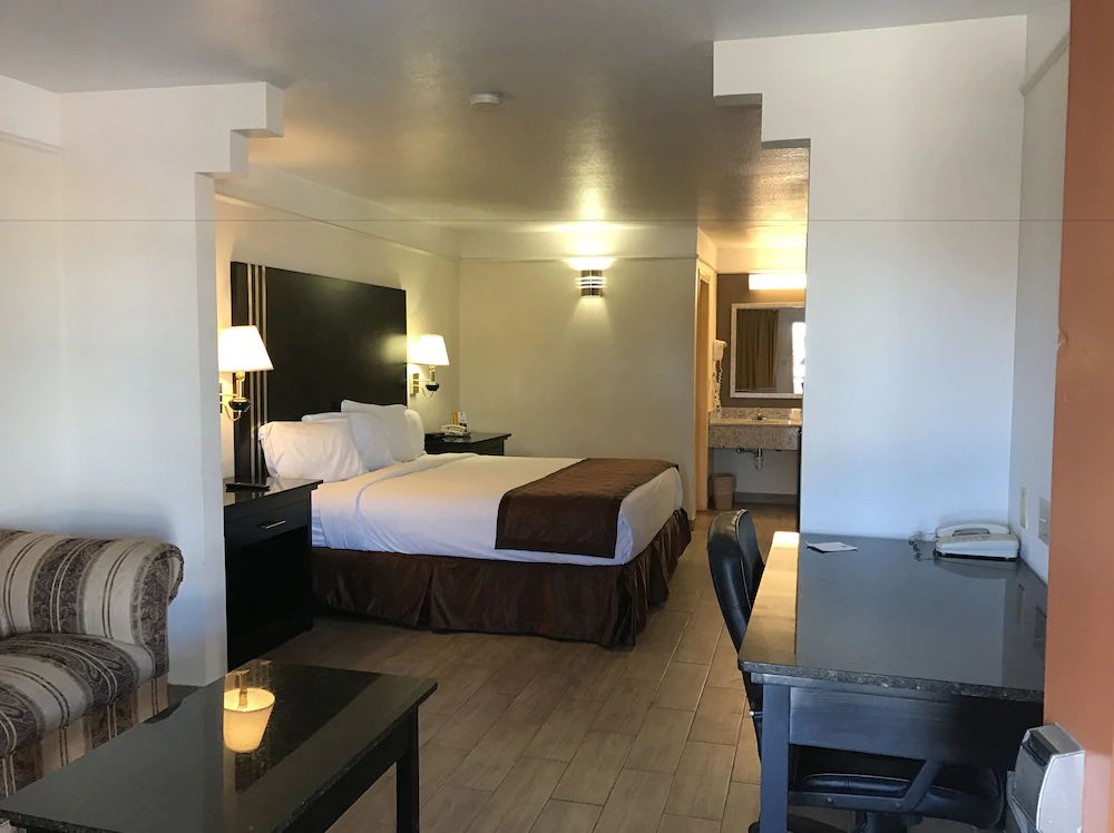 Texas Inn & Suites