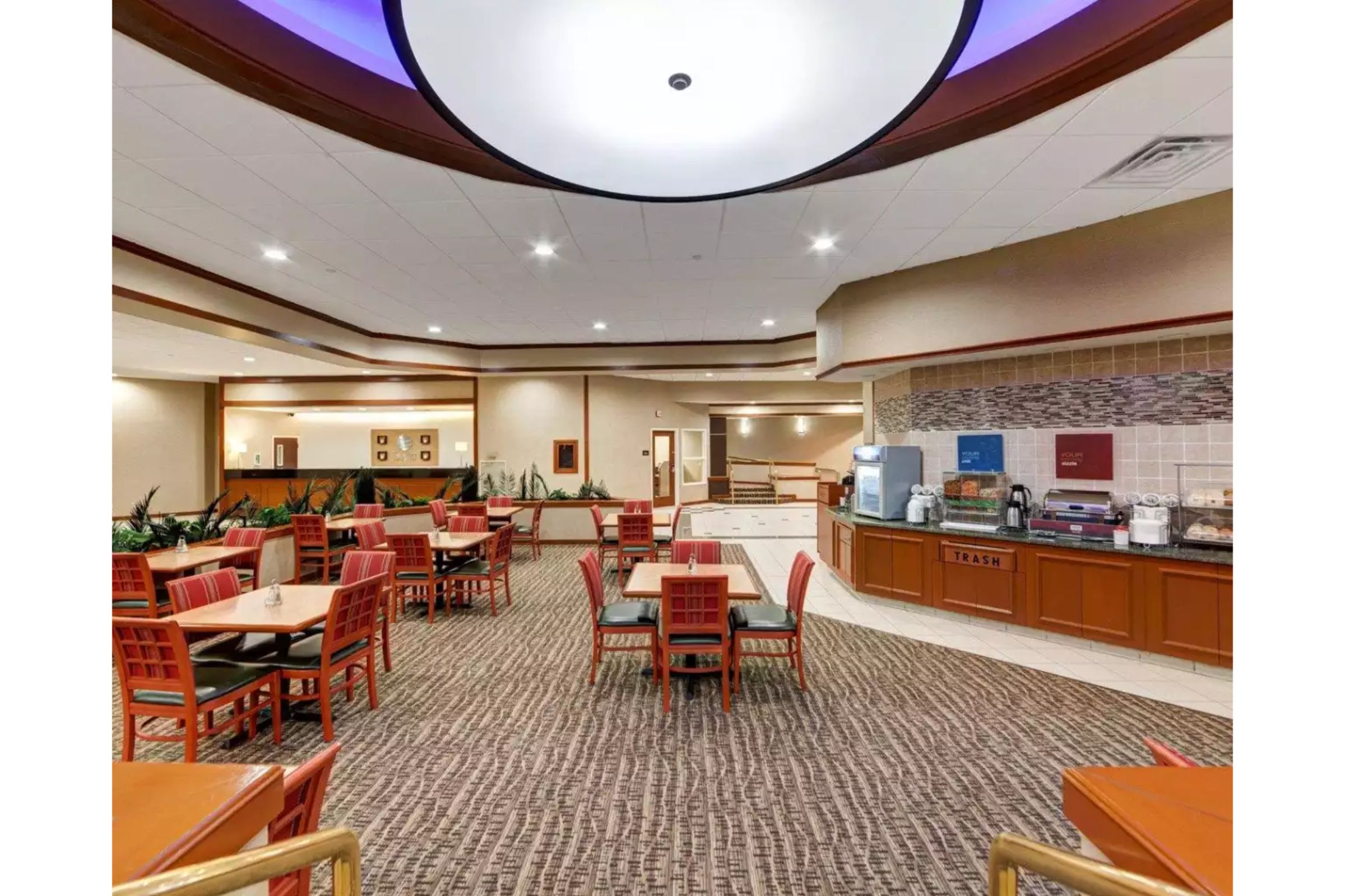 Deluxe Inn Plano