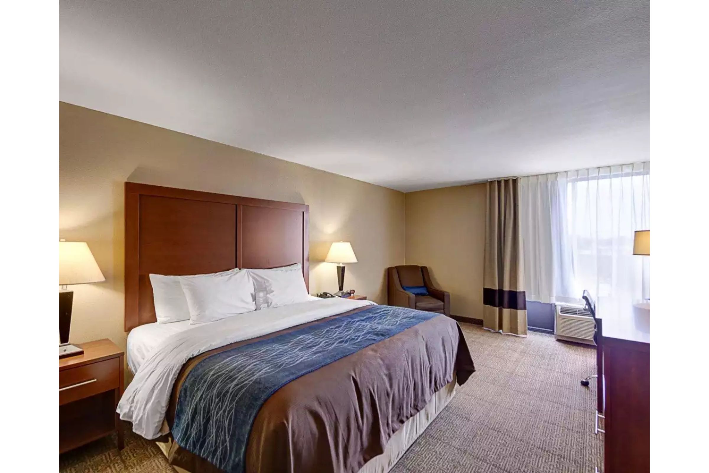 Deluxe Inn Plano